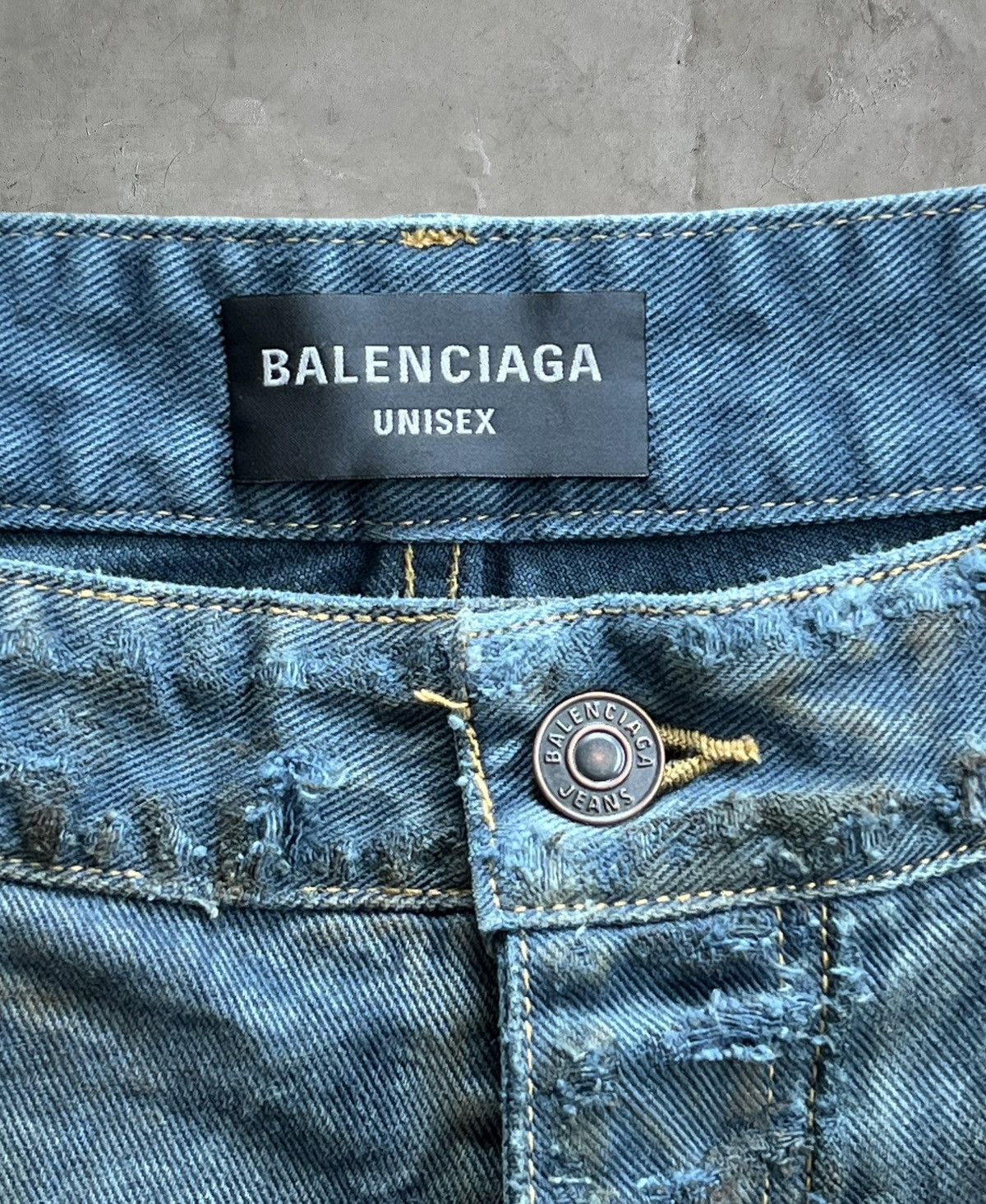 Balenciaga Balenciaga Mud Super Destroyed Jeans Size US 34 / EU 50 - 7 Thumbnail