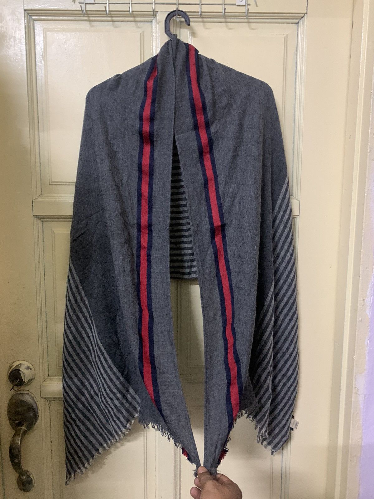 Gucci Gucci Monogram Scarf Size ONE SIZE - 1 Thumbnail