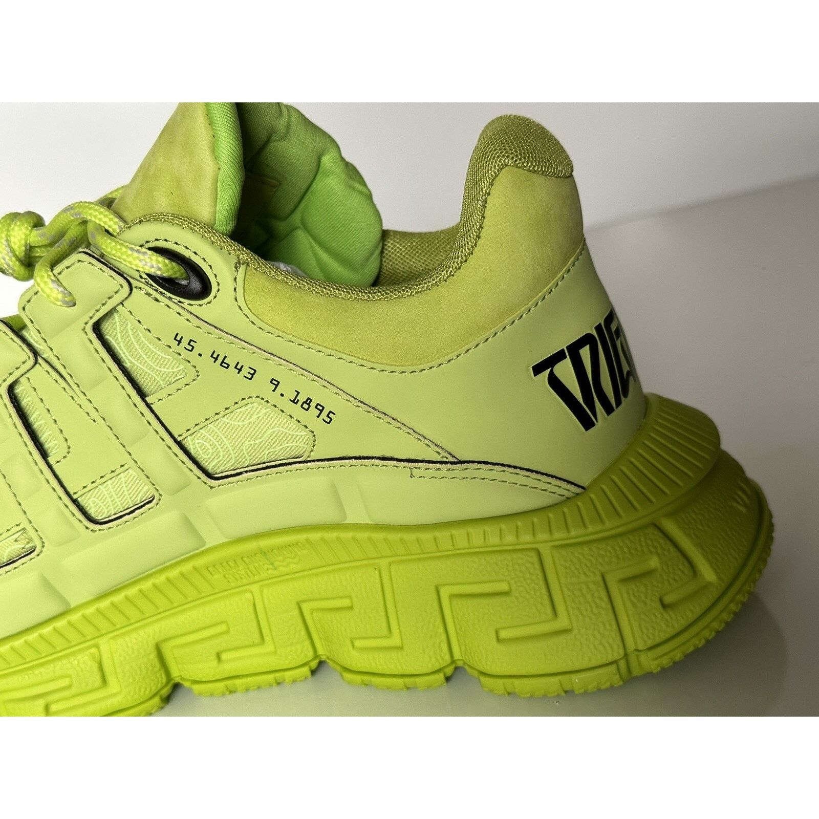 Versace Versace Trigreca Chain Reaction Sneakers 11 US DSU8094 Size US 11 / EU 44 - 13 Thumbnail