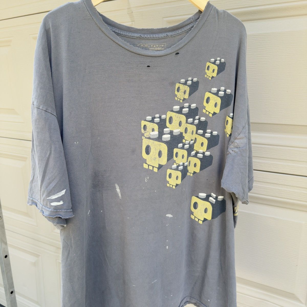Vintage Nike Thrashed Faded Stained Distressed Grunge Tee ERD Chrome Size US XXL / EU 58 / 5 - 3 Thumbnail