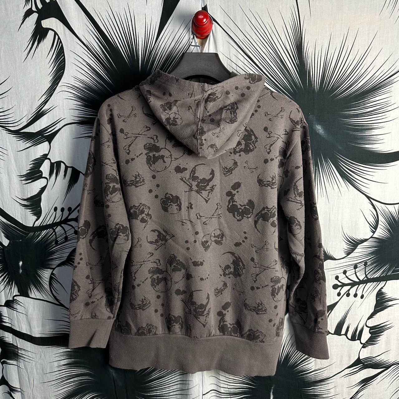 Japanese Brand 2000s Cross Bone Skull Japan Designer Sweatshirt Hoodie Size US L / EU 52-54 / 3 - 2 Thumbnail