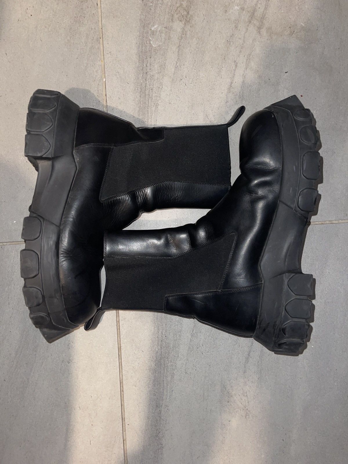 image of Rick Owens Drkshdw Rick Owen Bozo Boots in Black, Men's (Size 9.5)