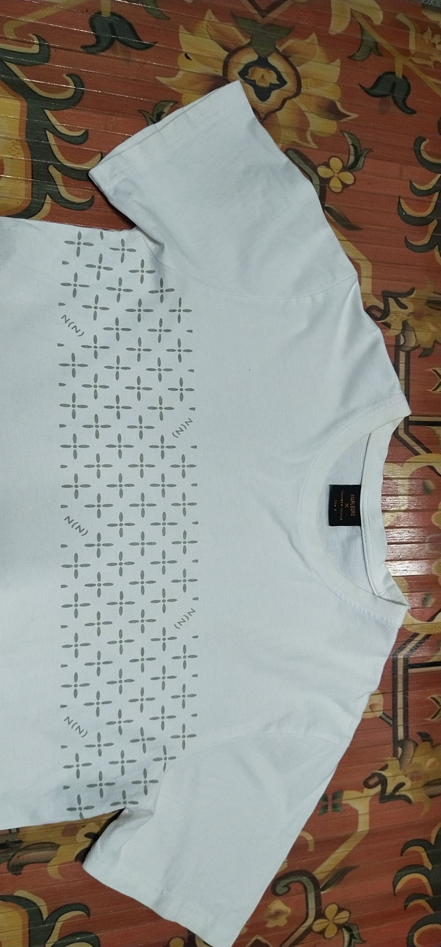 Number (N)ine Final Drop Marlborro X Number Nine Tshirt L Size US L / EU 52-54 / 3 - 6 Thumbnail
