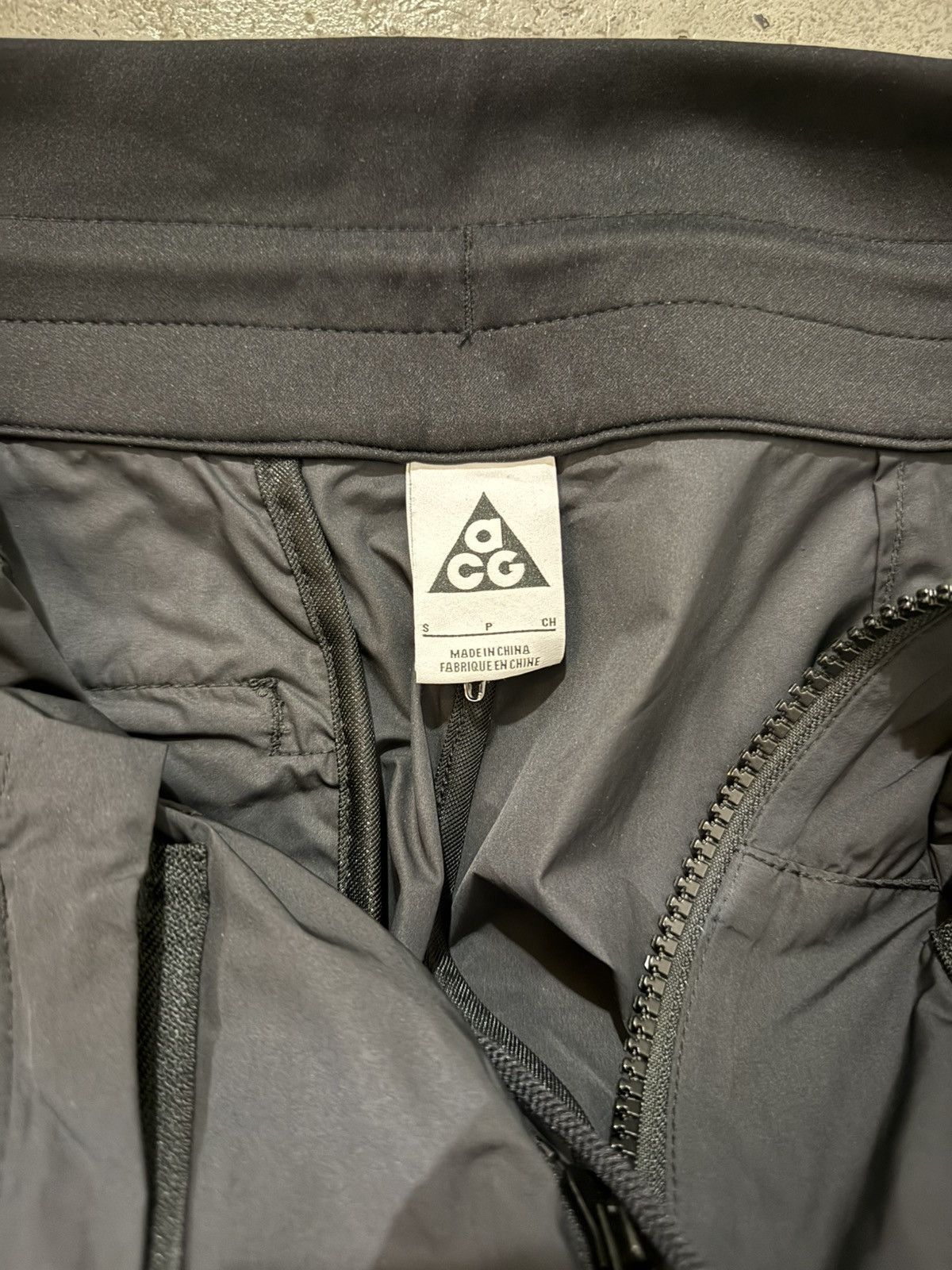 Nike ACG ACG Womens Cargo Pants Size US 30 / EU 46 - 4 Thumbnail