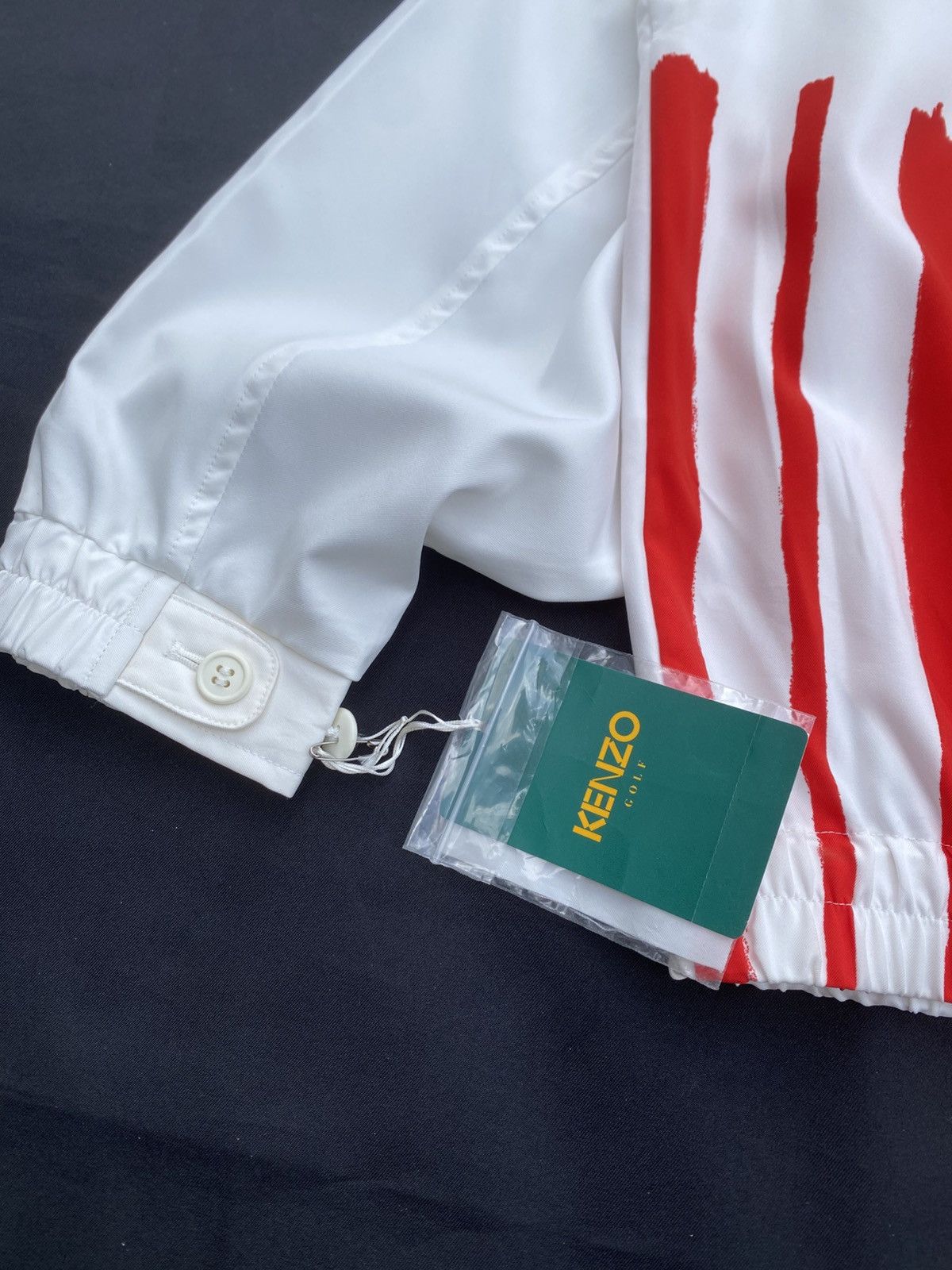 Kenzo Rare Vintage Kenzo Satin Jacket Size US M / EU 48-50 / 2 - 9 Thumbnail