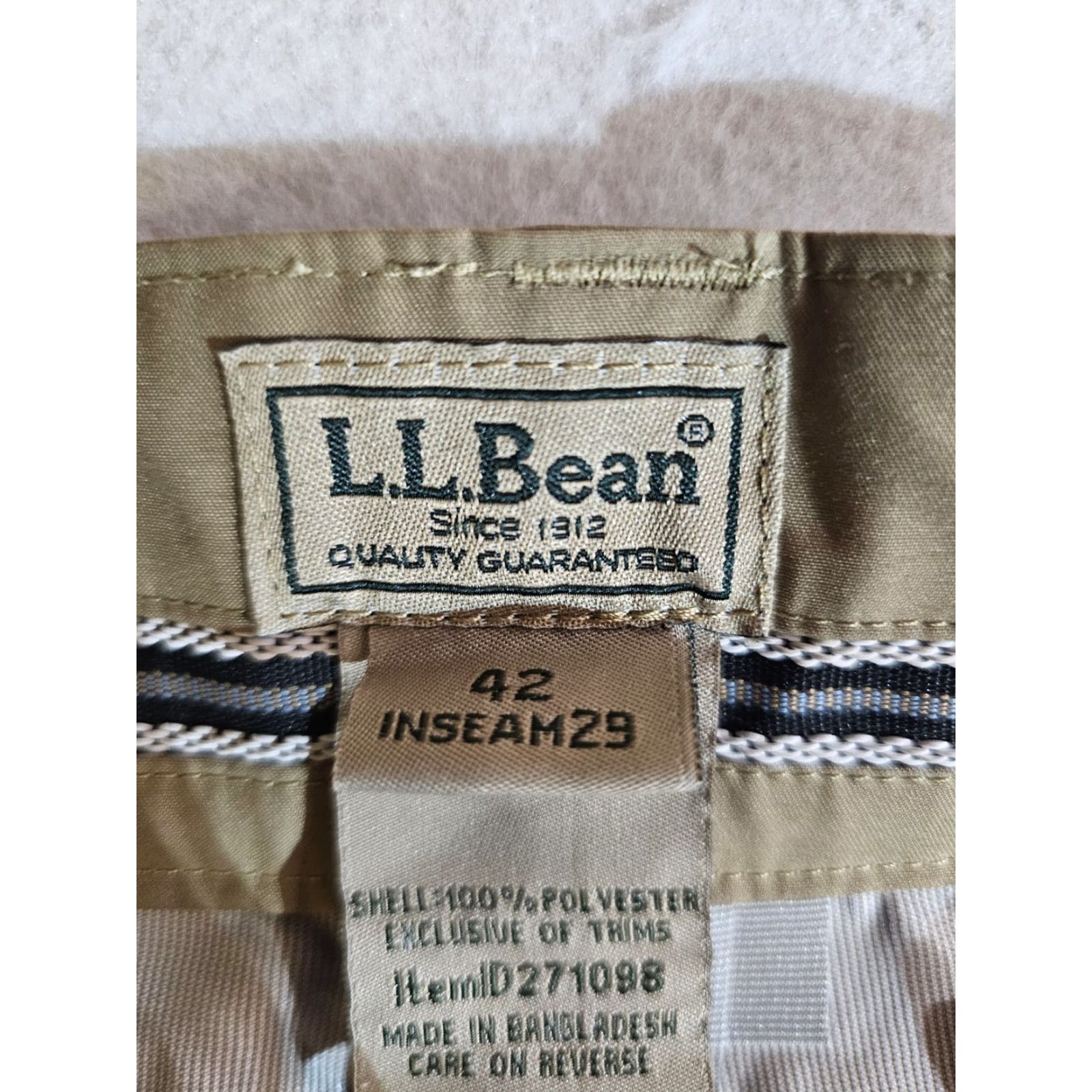 Vintage LL Bean Classic Polyester Hiking Pants Rain Resistant Mens 42x29 Reinforced Beige 5-Pocket Design Moisture Wicking Quick Dry Stretch Size US 42 / EU 58 - 5 Thumbnail