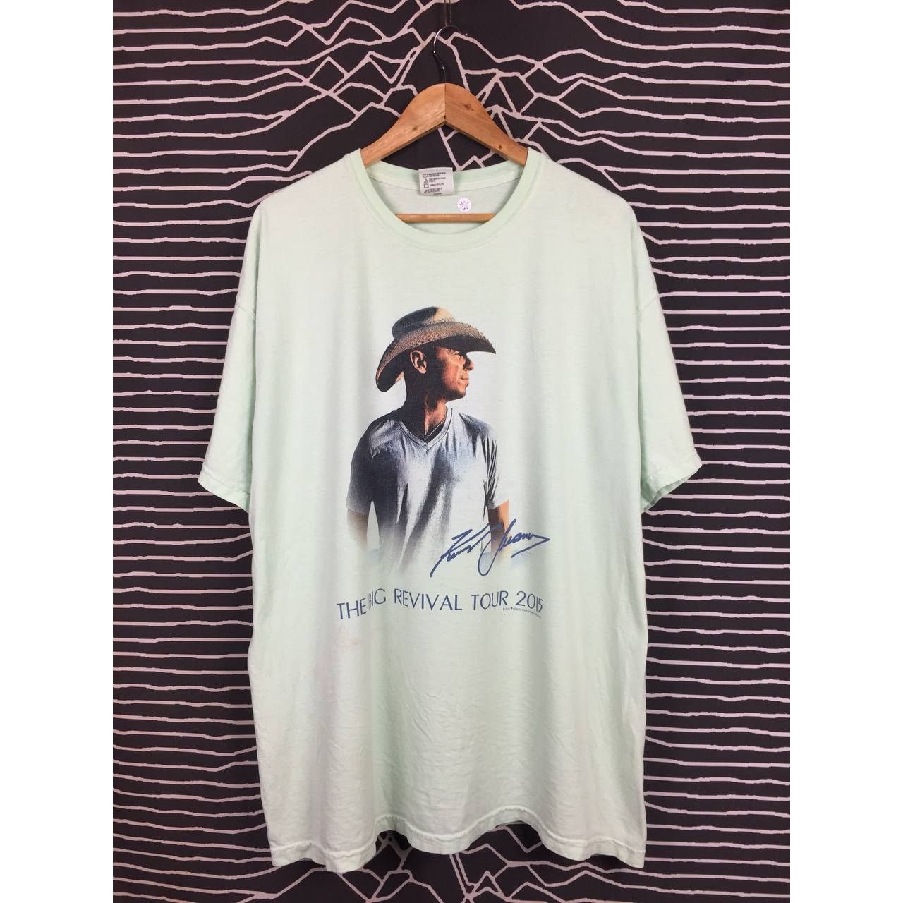 Band Tees × Comfort Colors Vtg Kenny Chesney The Big Revival Tour 2015 Tee Size XL Size US XL / EU 56 / 4 - 1 Thumbnail