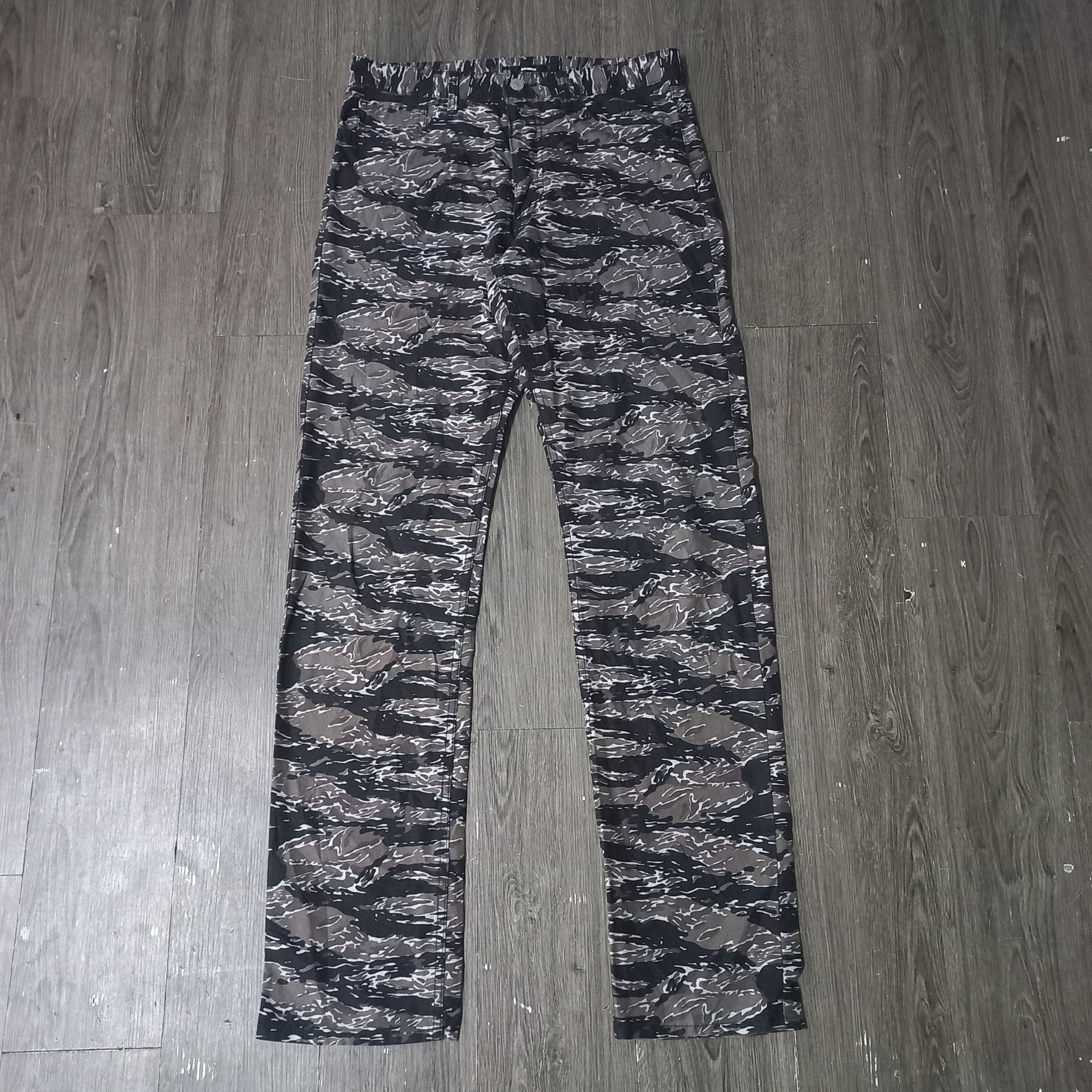 Beams Plus × Japanese Brand Beams tiger stripes militarry pants Size US 32 / EU 48 - 1 Thumbnail