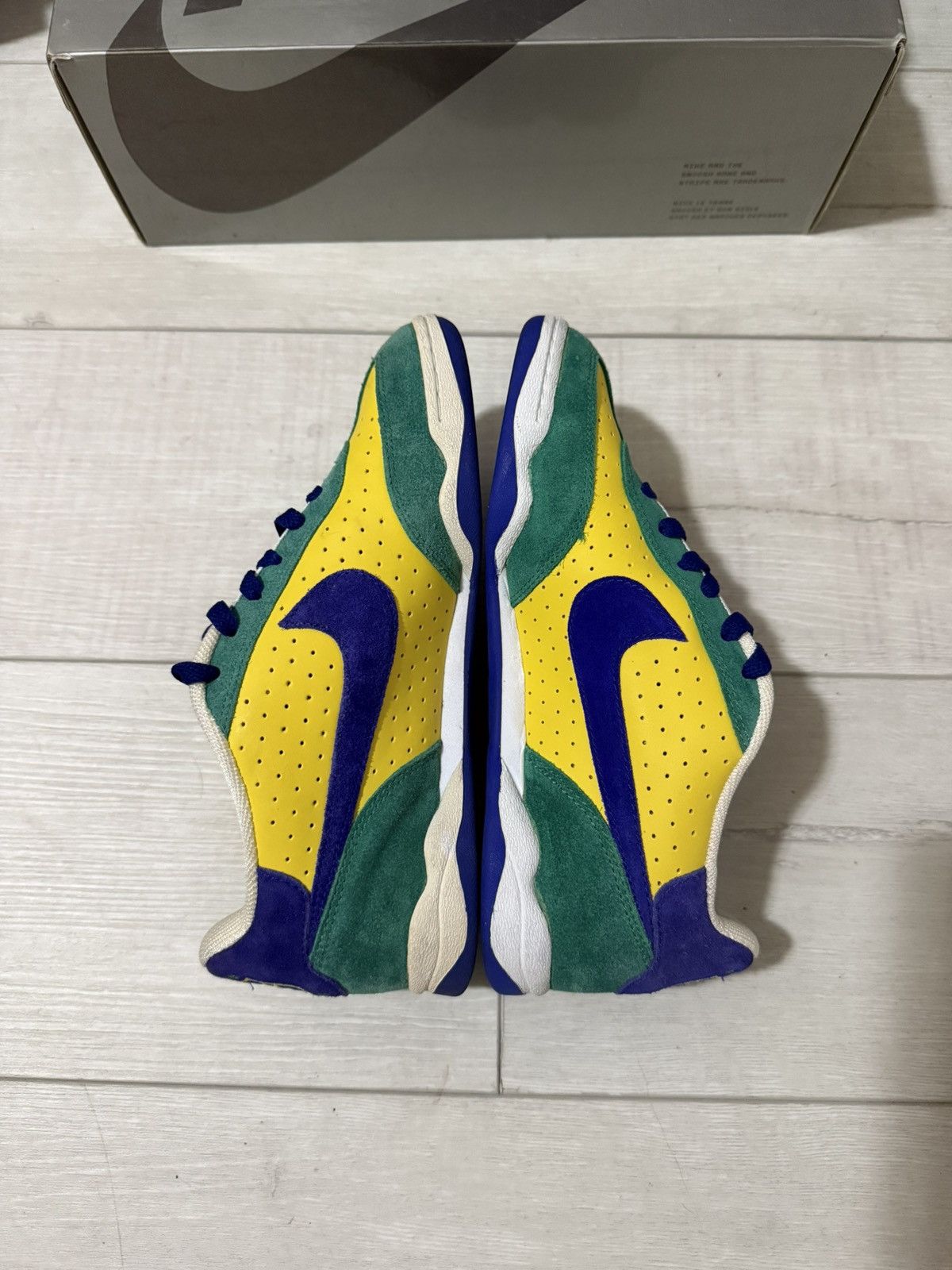 Nike Nike sb zoom FC Brazil Size US 8.5 / EU 41-42 - 7 Thumbnail