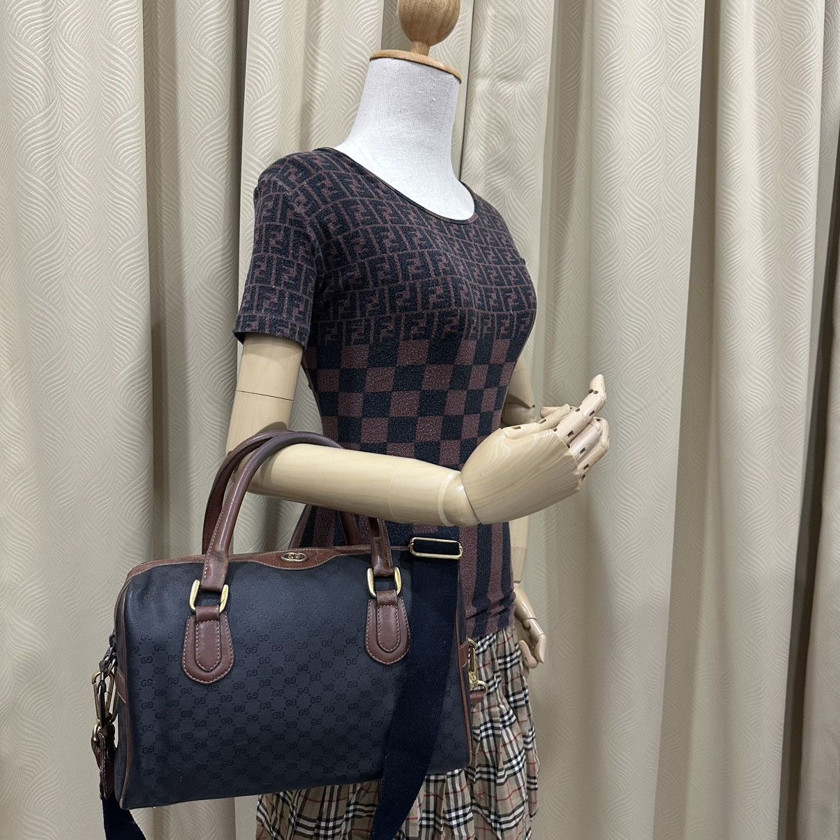‼️LASTDROP‼️ VINTAGE GUCCI GG MONOGRAM CANVAS BOSTON BAG