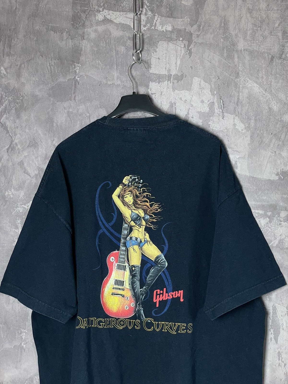 Vintage Vintage 90’s Gibson USA Rock Guitar t-shirt Size US XL / EU 56 / 4 - 7 Thumbnail