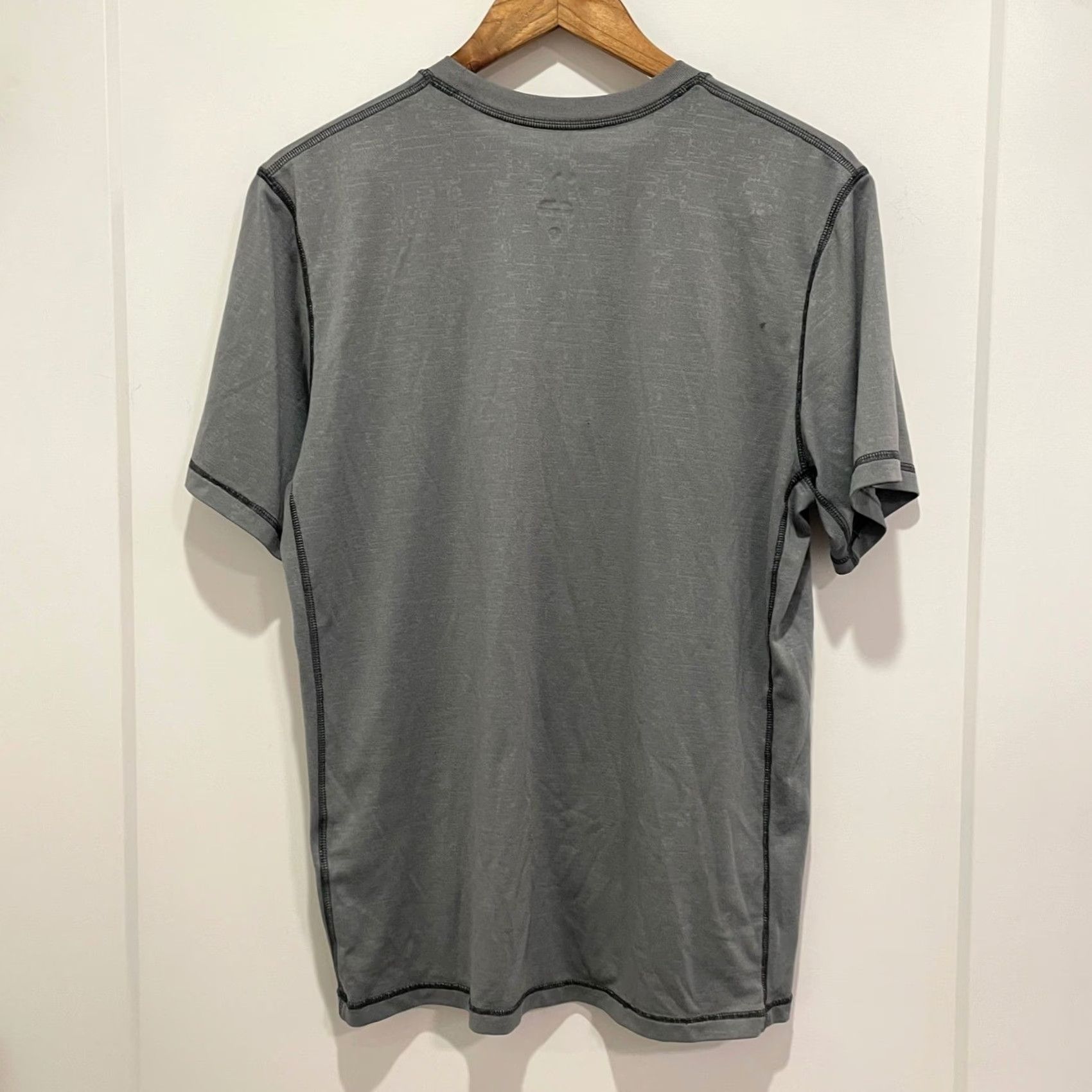Nike Nike Dri-FIT Mens Short Sleeve Training T-Shirt Gray M Athletic Gym Top Size US M / EU 48-50 / 2 - 4 Thumbnail