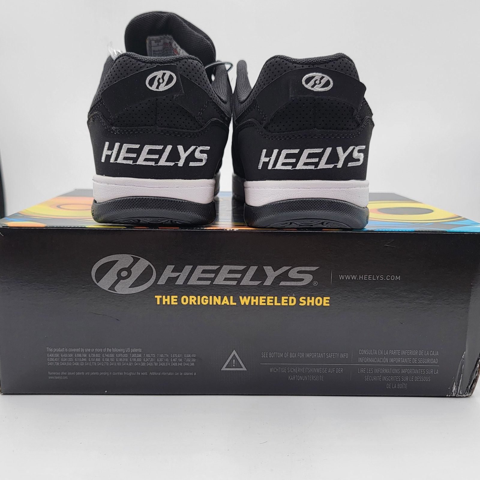 Heelys New Heelys Voyager Black - Size 7M / 8.5W - In Box! Size US 7 / EU 40 - 5 Thumbnail