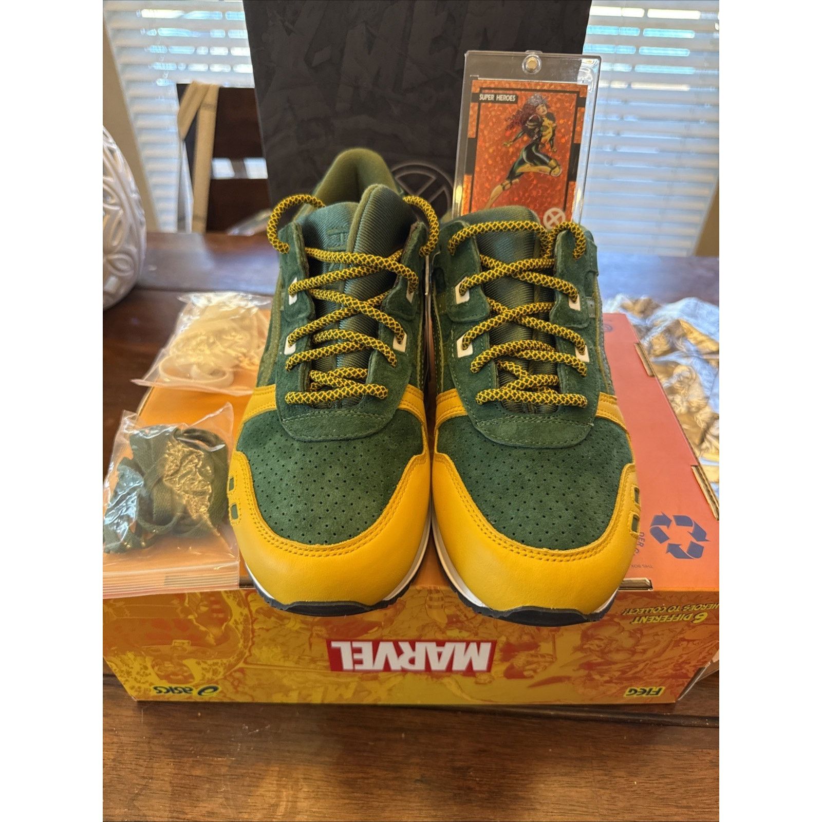 Asics Kith marvel Rogue Series 1 Box Set With Trading Card NEW, Size US 8.5 / EU 41-42 - 10 Thumbnail