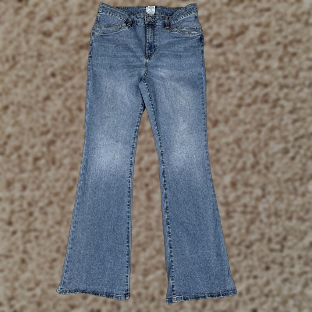 Vintage Time And Tru Jeans Womens 12 Blue Medium Wash Flare Regular Size 30x31 Denim Stretch 5-Pocket Pocket Jeans Womens Men’s? Size 34" / US 12 / IT 48 - 1 Thumbnail