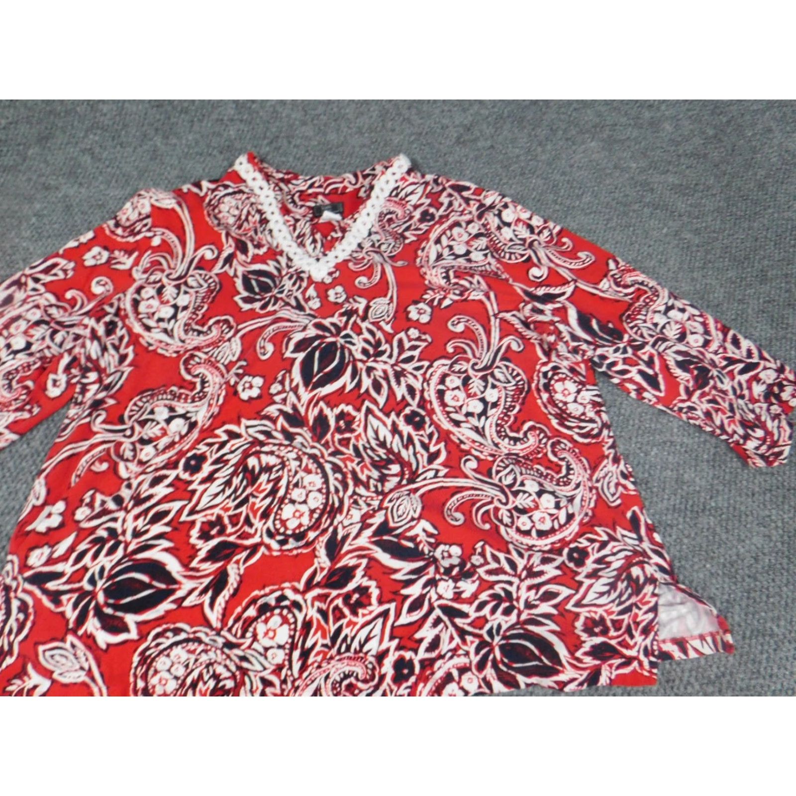 Vintage Lark Lane Blouse Womens 2X Plus Red Floral Pullover Long Sleeve Collared Button Cotton Casual Size XXL / US 16-18 / IT 52-54 - 3 Thumbnail