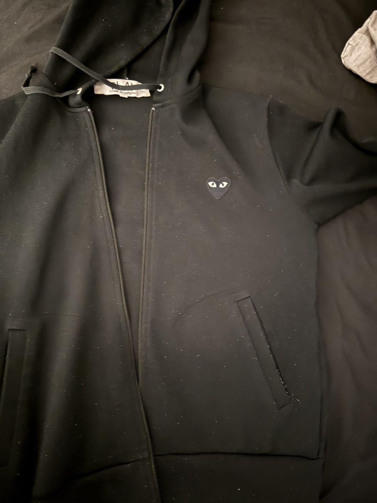 Comme des Garcons COMME DES GARÇON PLAY HOODIE Size US L / EU 52-54 / 3 - 3 Thumbnail