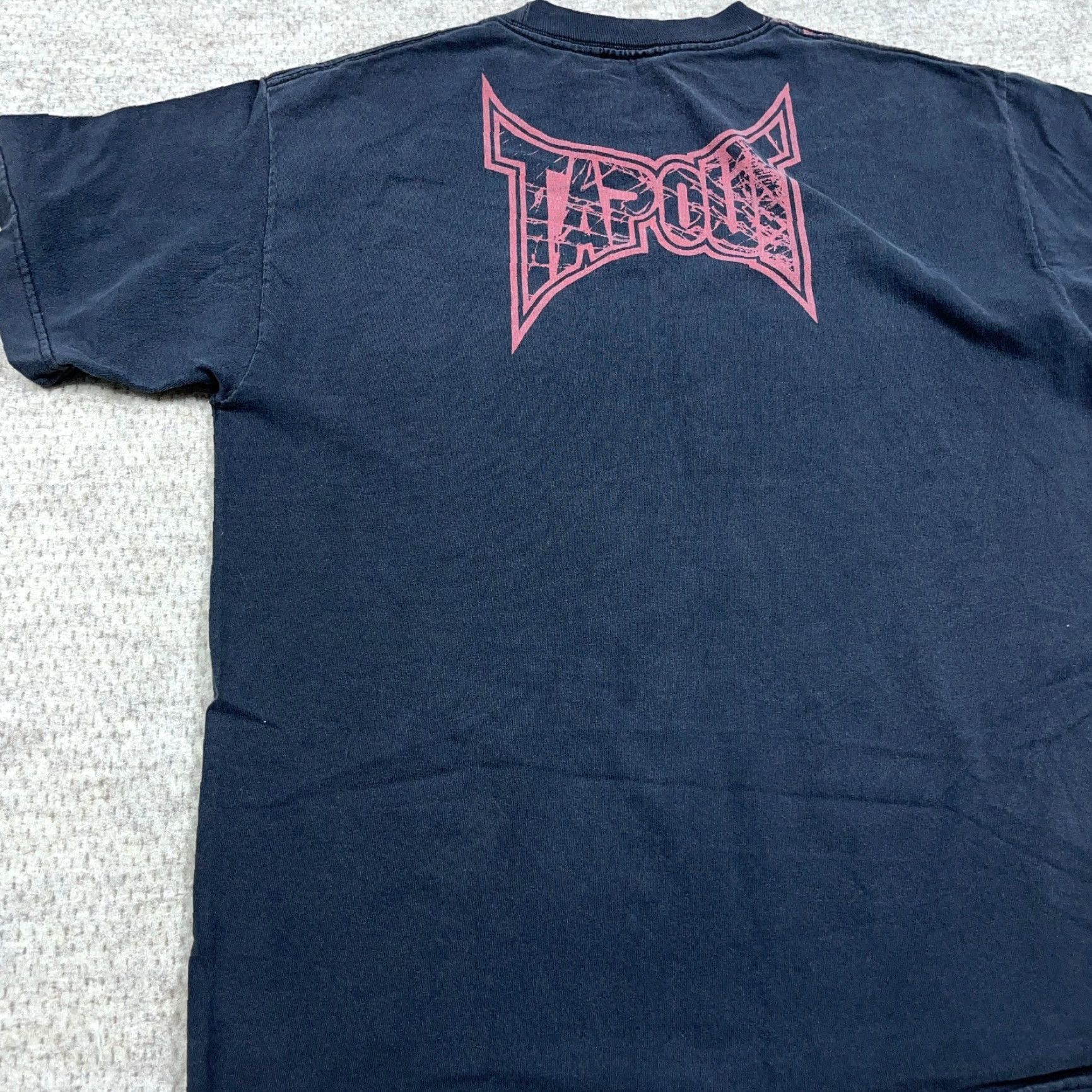 Tapout VINTAGE Tapout Shirt Men L Black AOP Graphic Print Skull USA 90s Punk Gothic Motorcycle All Over Shirt Mens Size US L / EU 52-54 / 3 - 7 Thumbnail