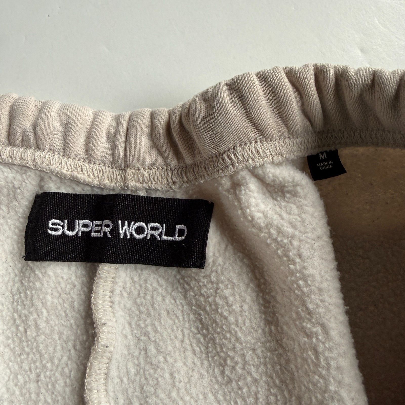 Aritzia ARITZIA Super World Fleece Sweatpants - Sand Beige Size US 32 / EU 48 - 2 Thumbnail