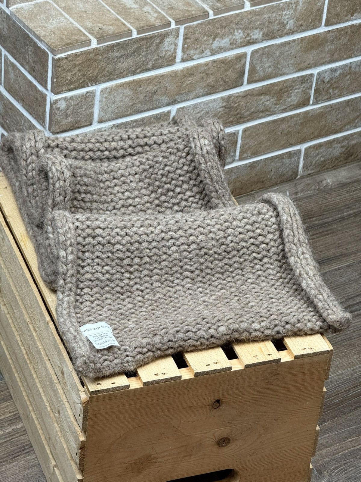 Dries Van Noten Vintage Dries van Noten Knitted Alpaca Beige Scarf Size ONE SIZE - 5 Thumbnail