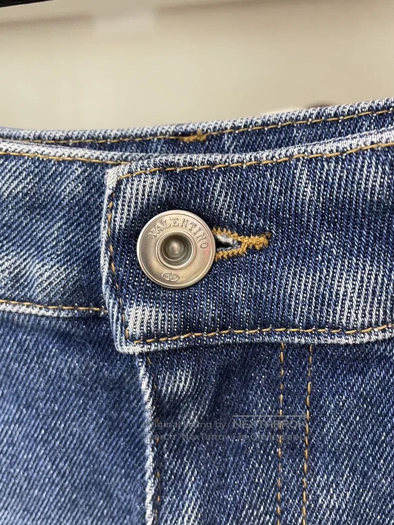 Valentino Valentino Denim shorts Size 27" / US 4 / IT 40 - 2 Thumbnail
