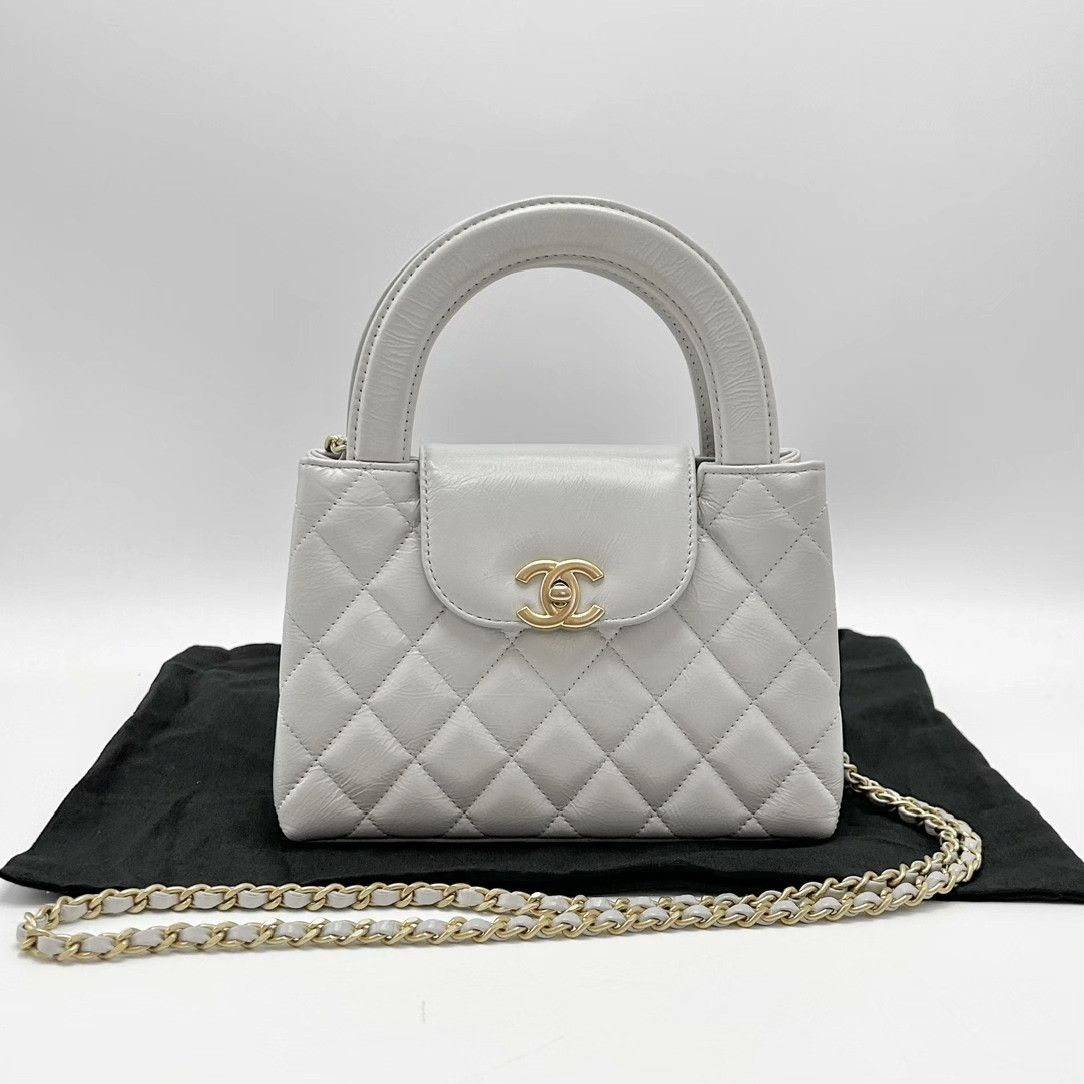 Chanel Pre-loved Bag Very good condition Size ONE SIZE - 1 Thumbnail