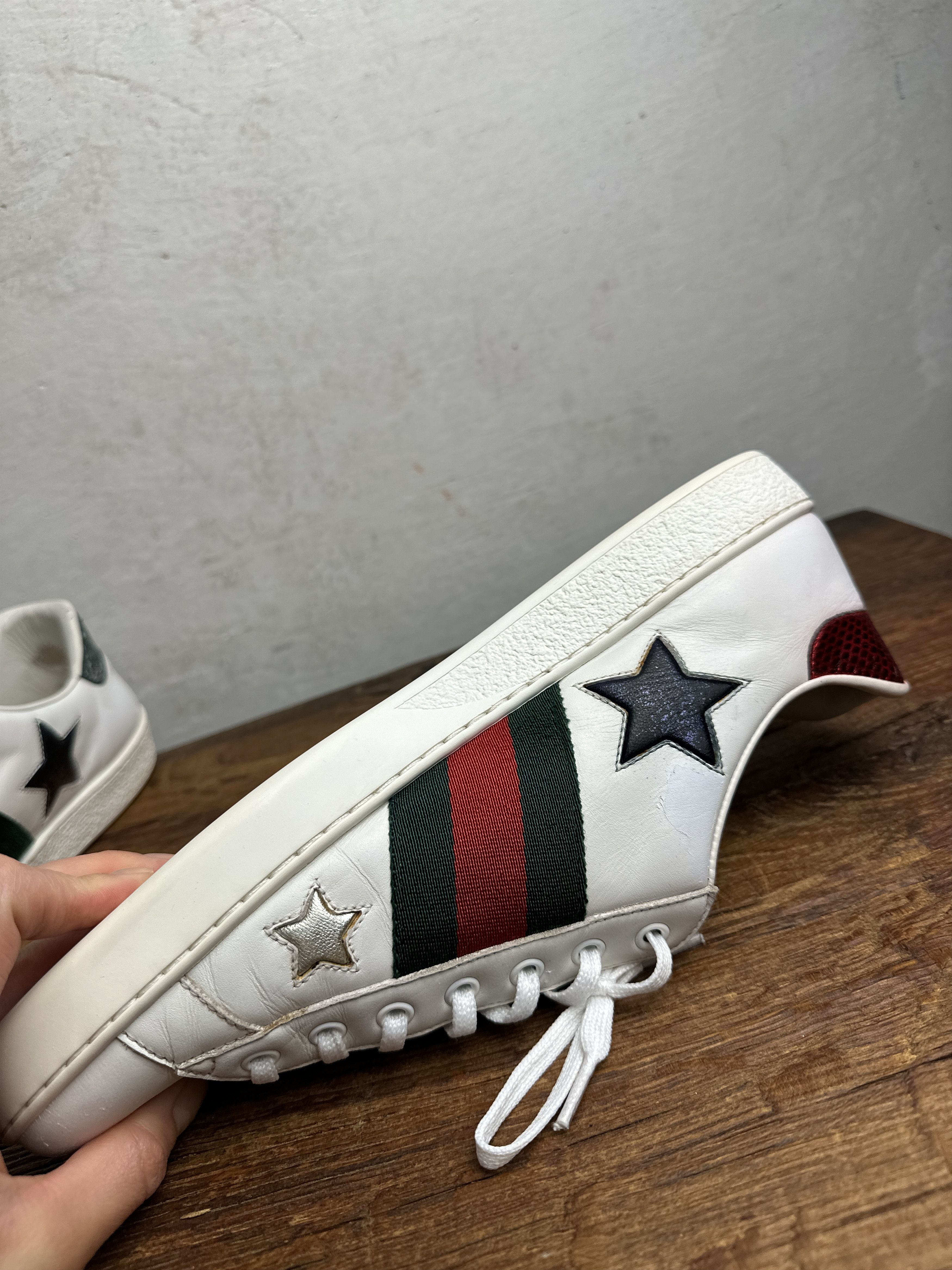 Gucci Gucci Gucci White Leather Ace Metallic Stars Low Top Size US 10 / EU 43 - 11 Thumbnail