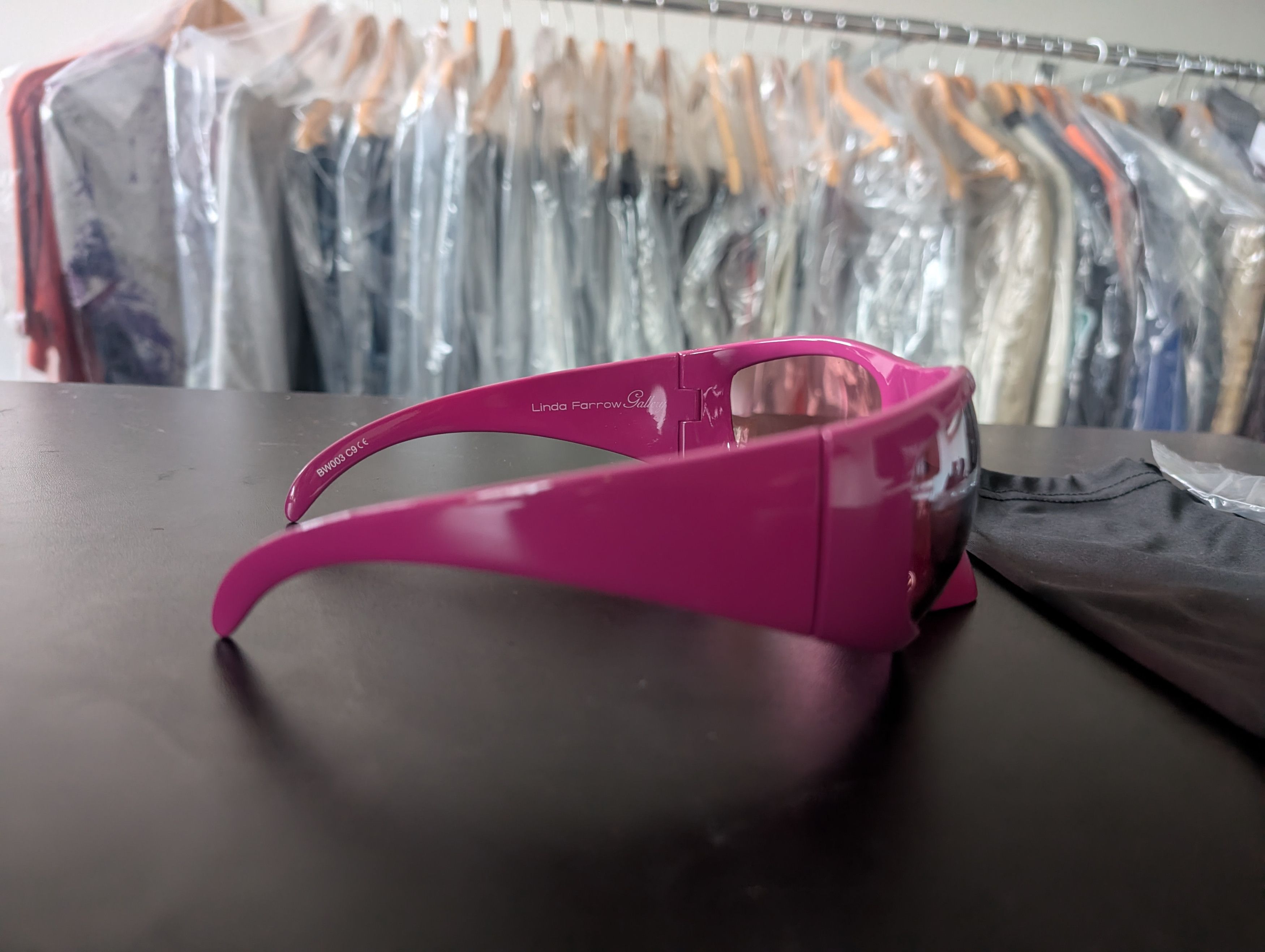 Bernhard Willhelm × Linda Farrow Linda Farrow x Bernhard Willhelm Pink Brand New Size ONE SIZE - 4 Thumbnail