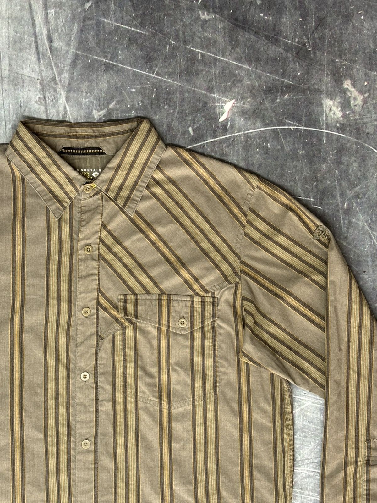 Mountain Hardwear 🐿️Mountain Hardwear L/S Button Up Size US L / EU 52-54 / 3 - 2 Thumbnail