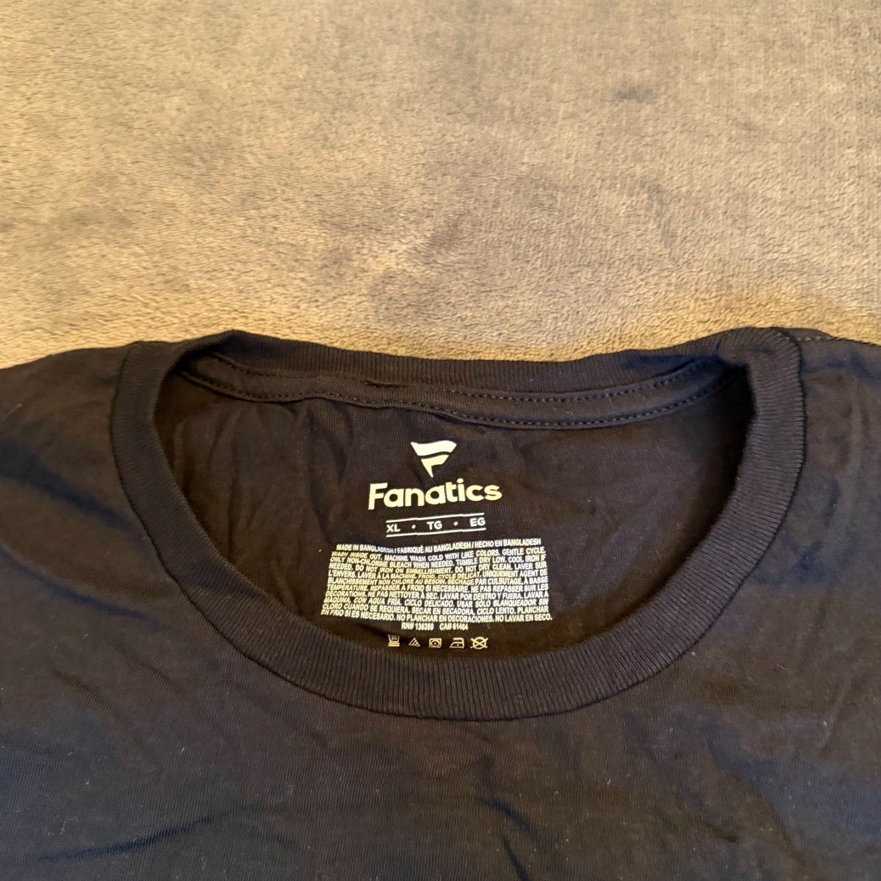 Vintage VINTAGE Fanatics Shirt Mens XL Black Cotton Short Sleeve Graphic Print T-Shirt Crew Neck Quotes Logo Size US XL / EU 56 / 4 - 2 Thumbnail