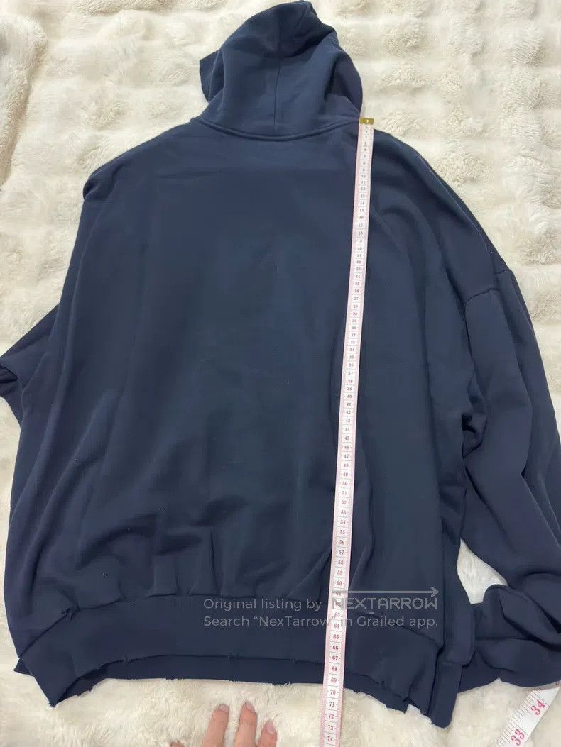 Balenciaga Balenciaga Loose long-sleeve hooded sweatshirt Size US S / EU 44-46 / 1 - 9 Thumbnail