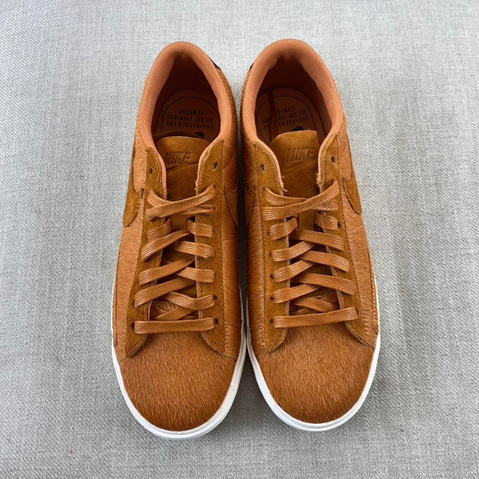 Nike 2017 Nike Blazer Low LX “Orange Pony” Size US 7.5 / IT 37.5 - 2 Thumbnail