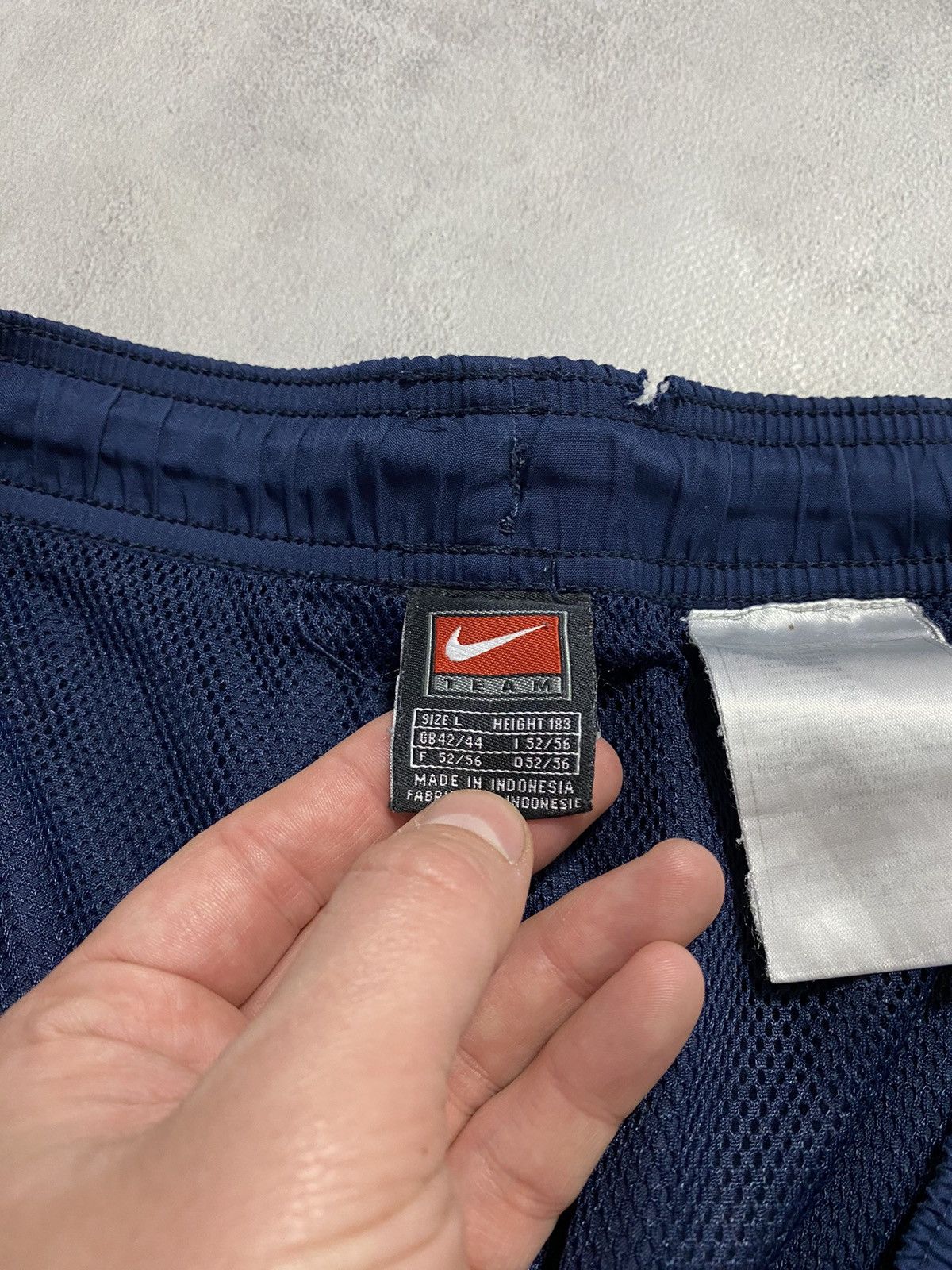 Nike × Vintage Vintage Track Pants Nike Darkblue Swoosh Baggy Size US 36 / EU 52 - 7 Thumbnail