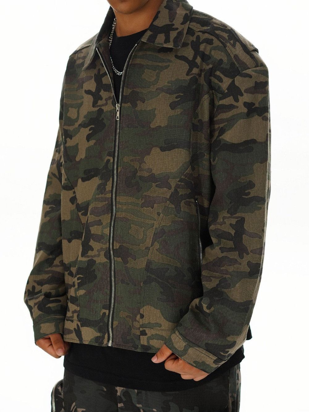 Japanese Brand × Vintage Vintage Detroit Camouflage Design Winter Jacket Size US XL / EU 56 / 4 - 4 Thumbnail