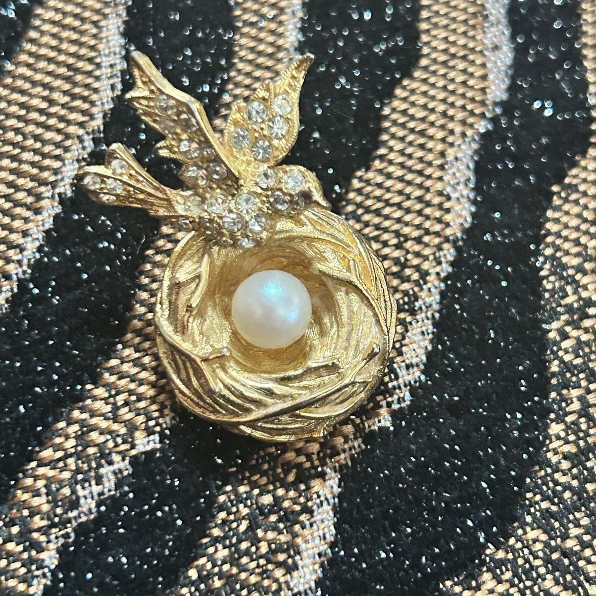 Vintage Alice Caviness bird in nest brooch Size ONE SIZE - 1 Thumbnail
