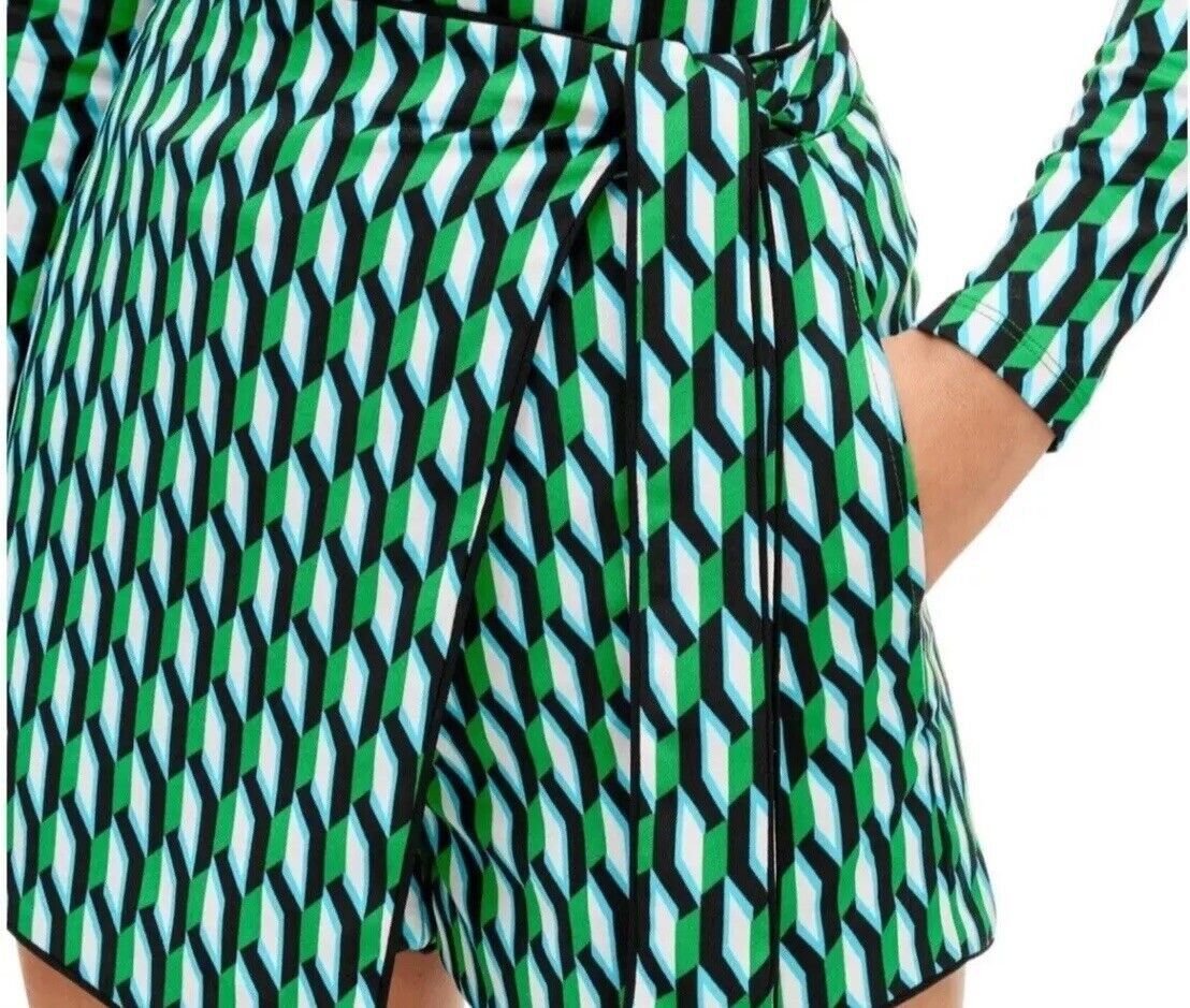 Diane von Furstenberg × Target Basics DVF Target XXS Side Wrap Arrow Geo Green Mini Skort NEW Size 25" / US 0 / IT 36 - 4 Thumbnail