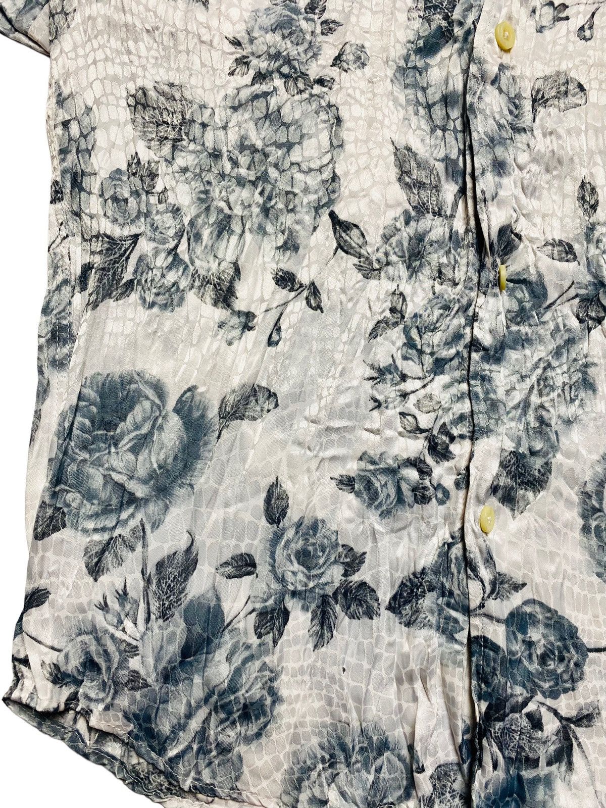 If Six Was Nine × Le Grande Bleu (L.G.B.) × Tornado Mart 2000s Tornado Mart - Pleats Snake Skin Rose Shirt Size US M / EU 48-50 / 2 - 2 Thumbnail