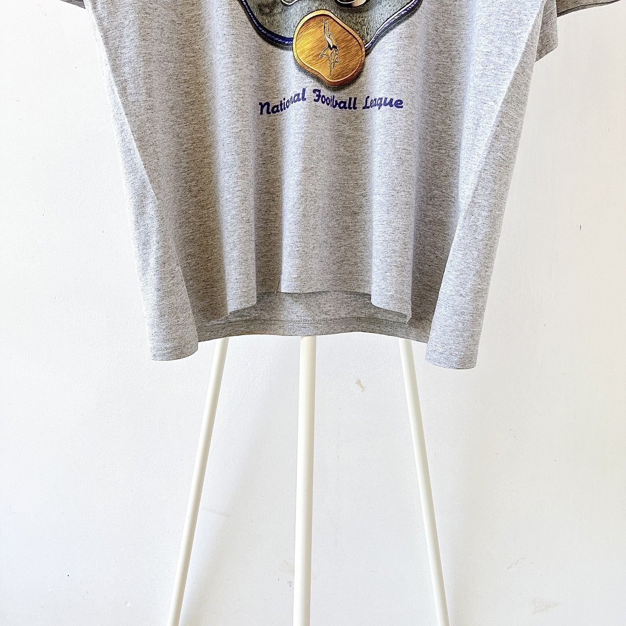 NFL 90s Minnesota Vikings NFL t-shirt/ L Size US L / EU 52-54 / 3 - 6 Thumbnail
