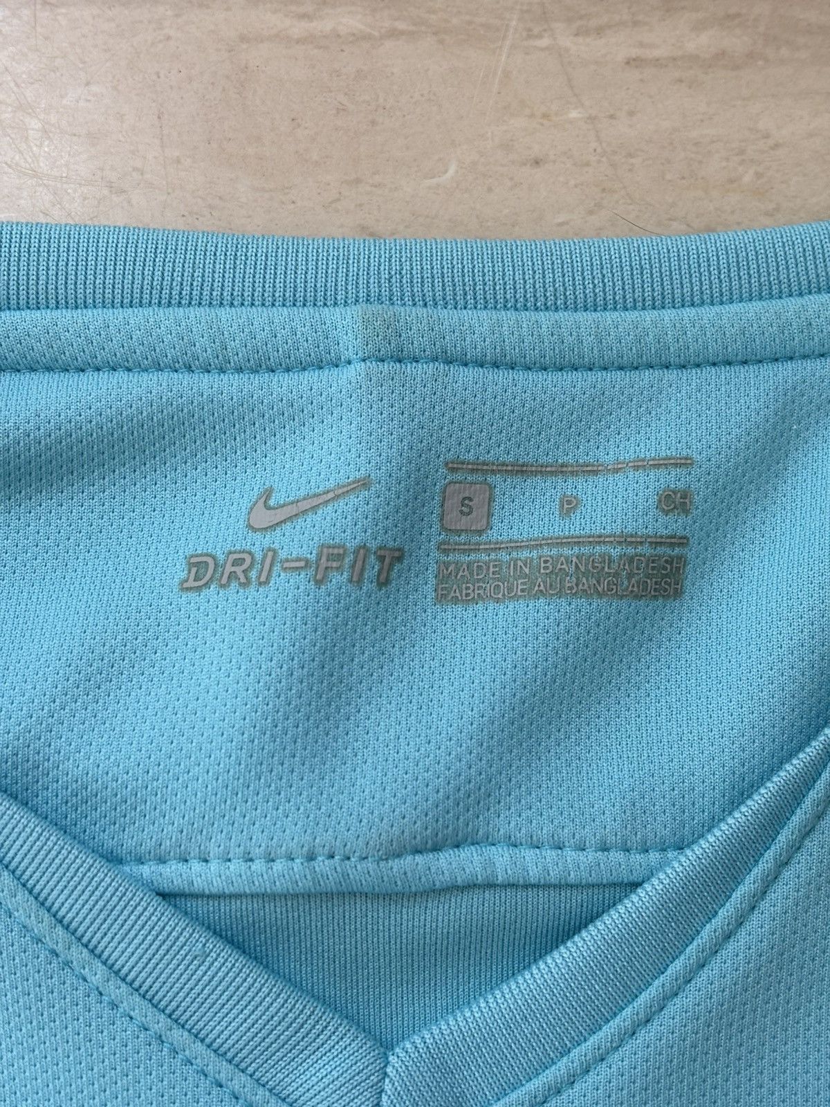 Nike BARCELONA 17-18 AUTHENTIC OUSMANE DEMBELE AWAY SHIRT Size US S / EU 44-46 / 1 - 3 Thumbnail