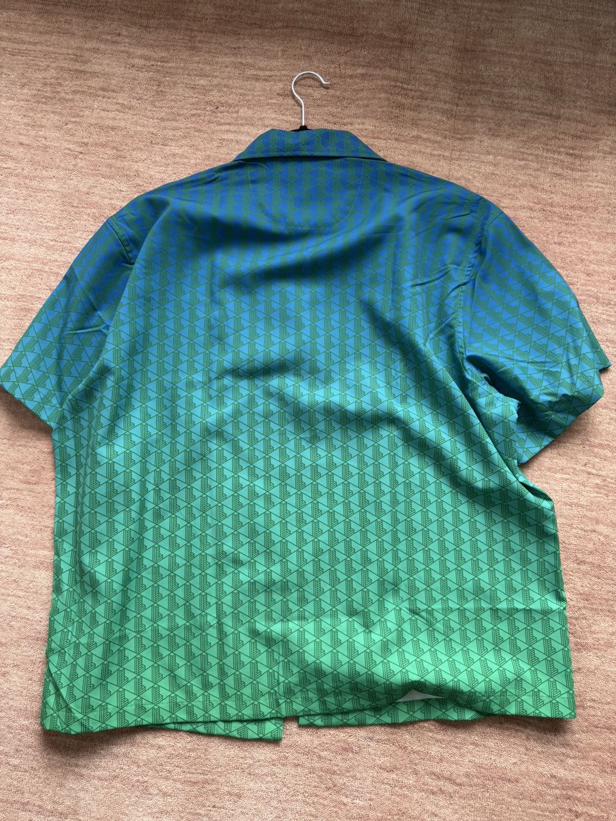 Lacoste Lacoste Ombré Gradient Botega Green Print Button Down Size US L / EU 52-54 / 3 - 5 Thumbnail