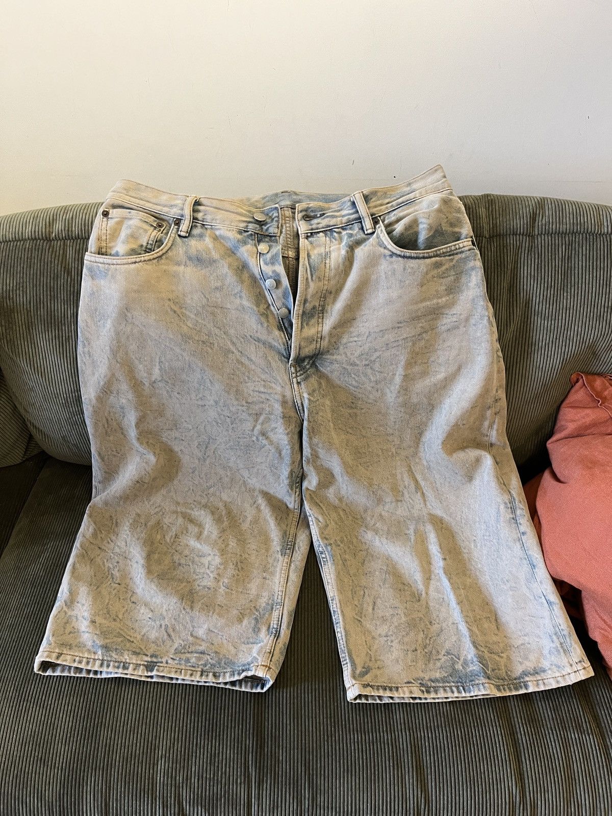 Acne Studios Acne Studios loose fit denim Shorts Blue/Brown Size US 32 / EU 48 - 1 Thumbnail