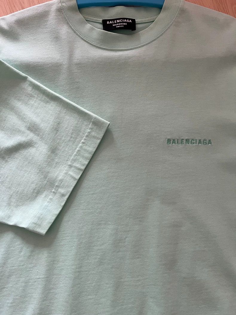 Balenciaga Balenciaga Mint Green Short Sleeve Tee Size US S / EU 44-46 / 1 - 3 Thumbnail