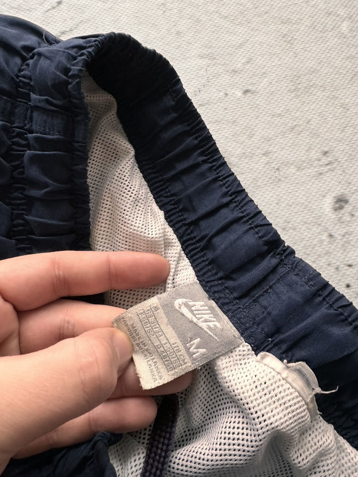 Nike × Vintage NIKE VINTAGE BASIC LOGO OVERSIZE BAGGY PANTS Size US 32 / EU 48 - 4 Thumbnail