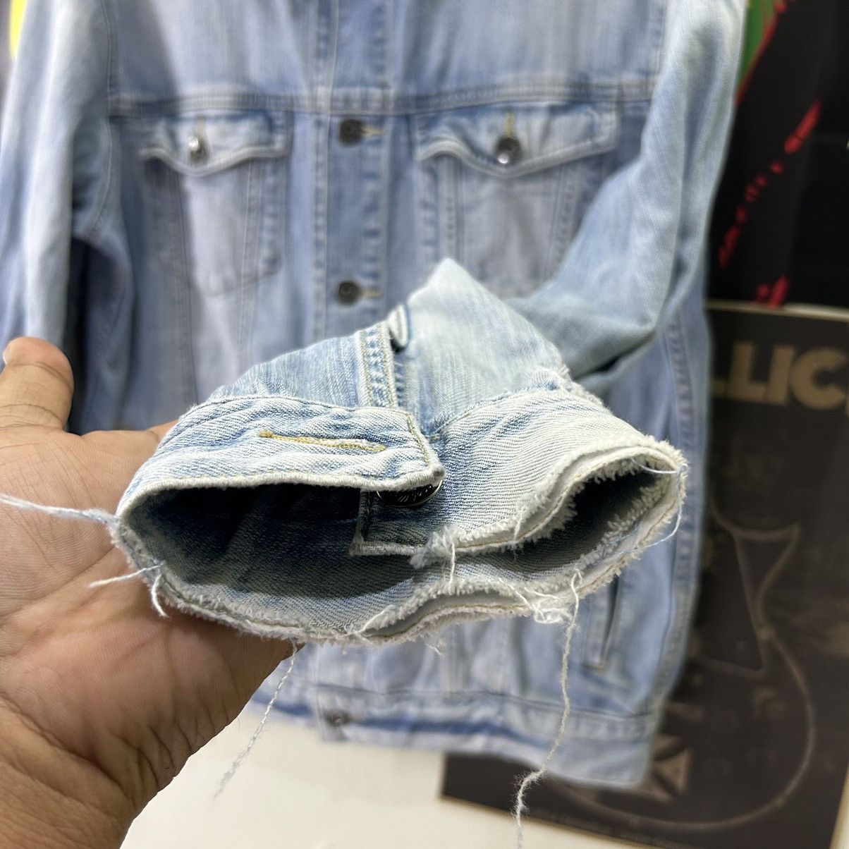 Japanese Brand × Vintage Vintage Japanese Brand Wash Blue Distressed Trucker Jacket Size US L / EU 52-54 / 3 - 5 Thumbnail
