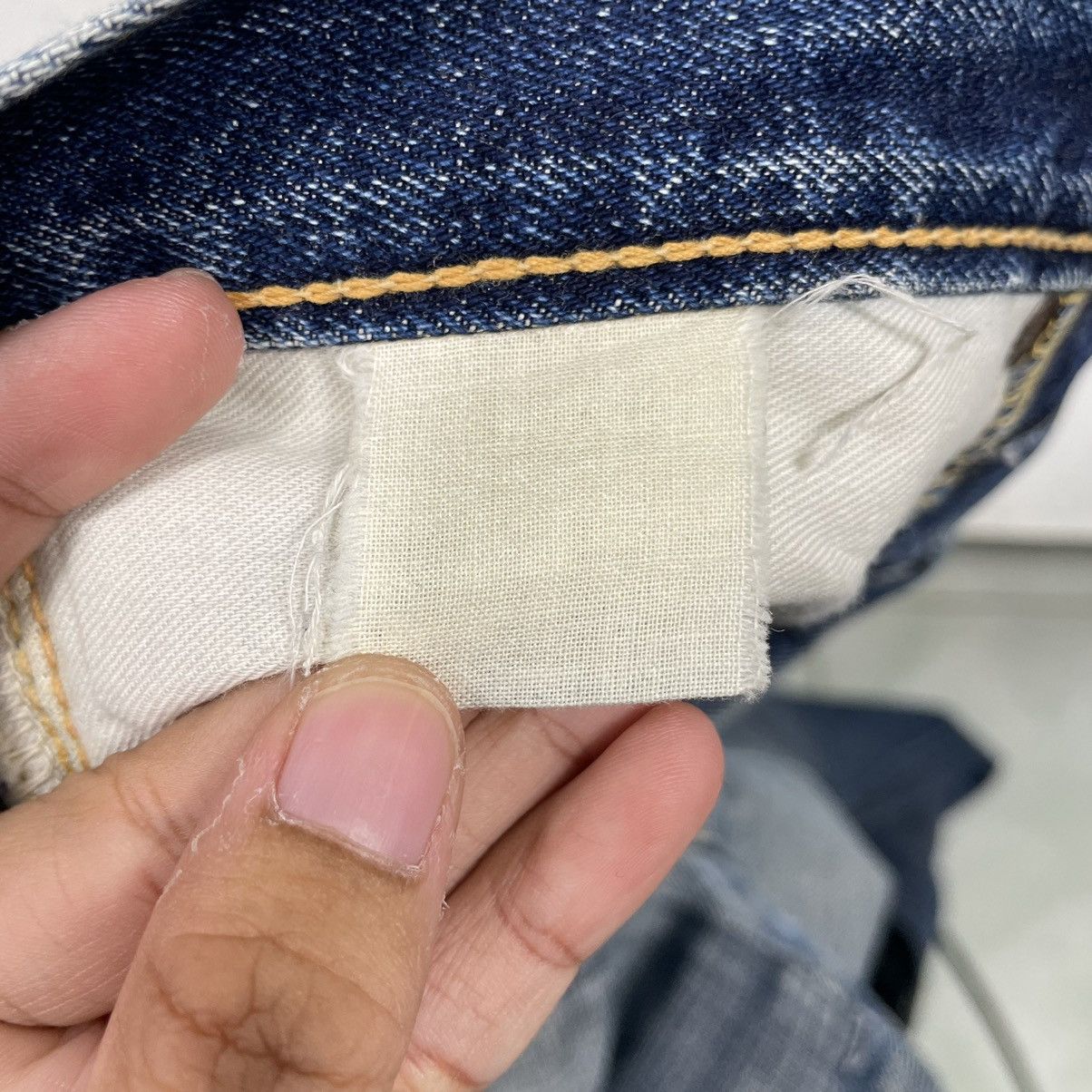 Alchemist × Japanese Brand 💥ALCHEMIST DISTRESSED SELVEDGE JEAN Size US 29 - 19 Thumbnail