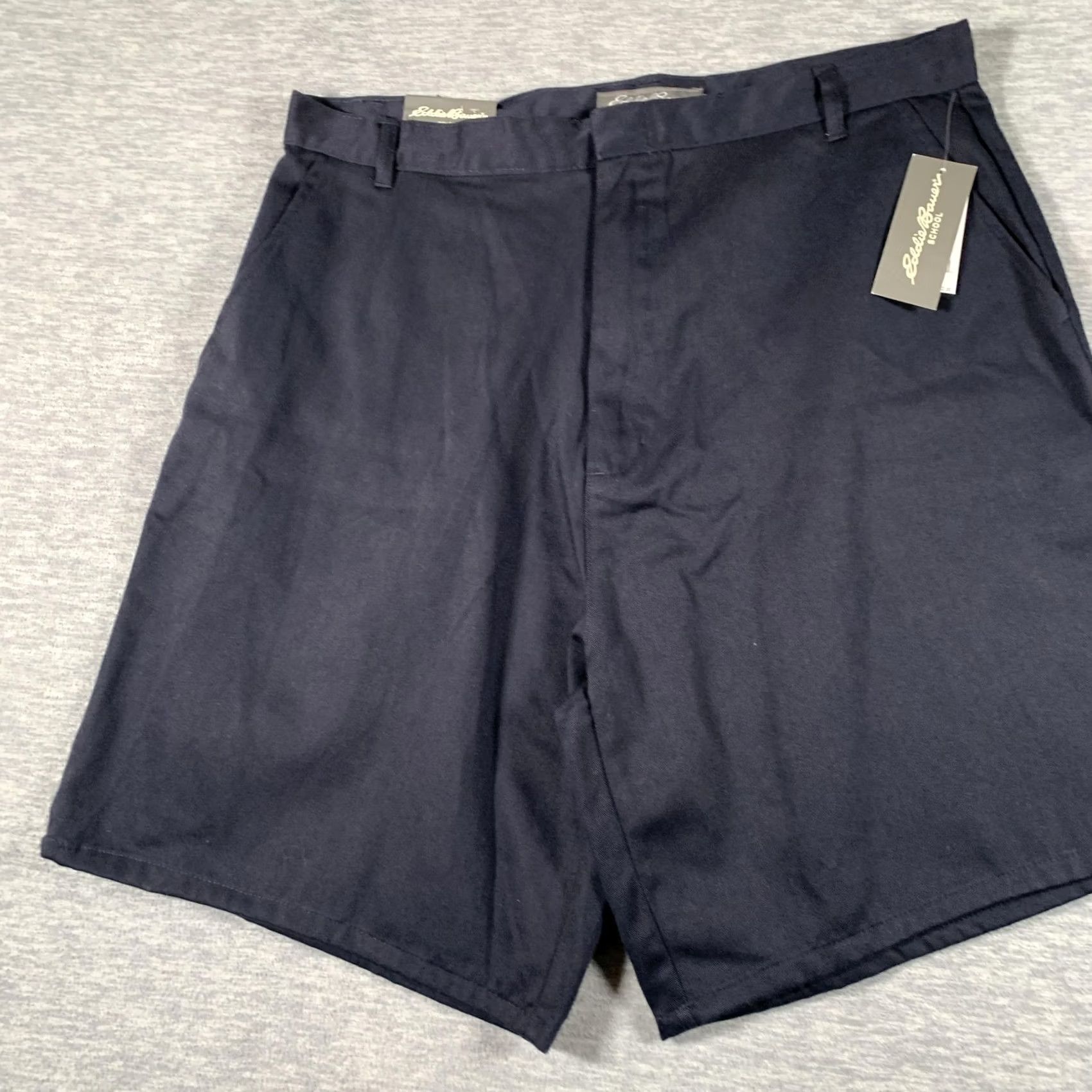 Eddie Bauer Eddie Bauer Shorts Mens 36 Blue Navy School Uniform Chino Flat Front Inseam Size US 36 / EU 52 - 3 Thumbnail