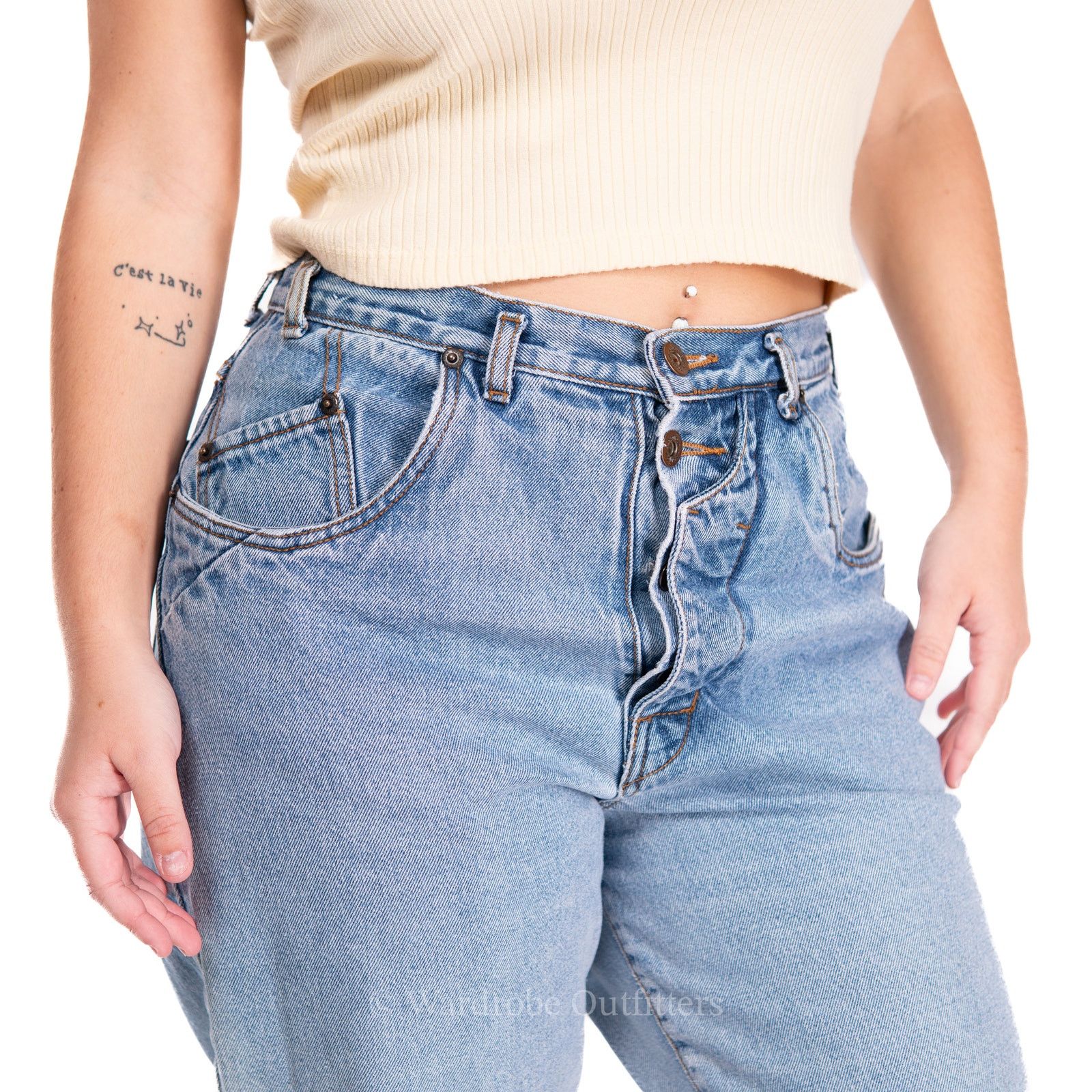 Vintage Vintage 90s Bonjour Light Wash Tapered Mom Jeans Size 30" / US 8 / IT 44 - 6 Thumbnail