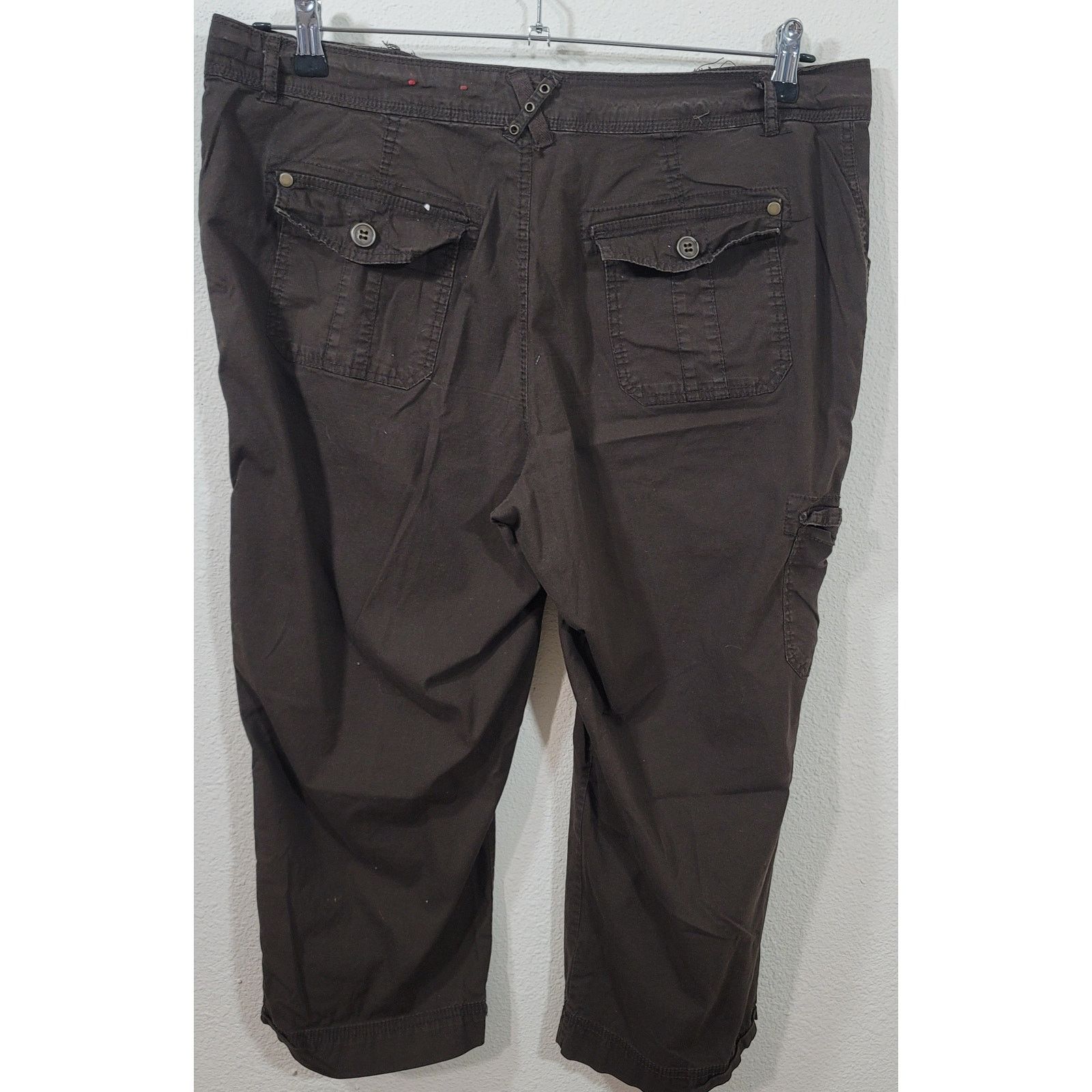 Other Dressbarn Brown Flat Front Cargo Cropped Pant 16 Side Pocket Size 38" / US 16 / IT 52 - 2 Thumbnail