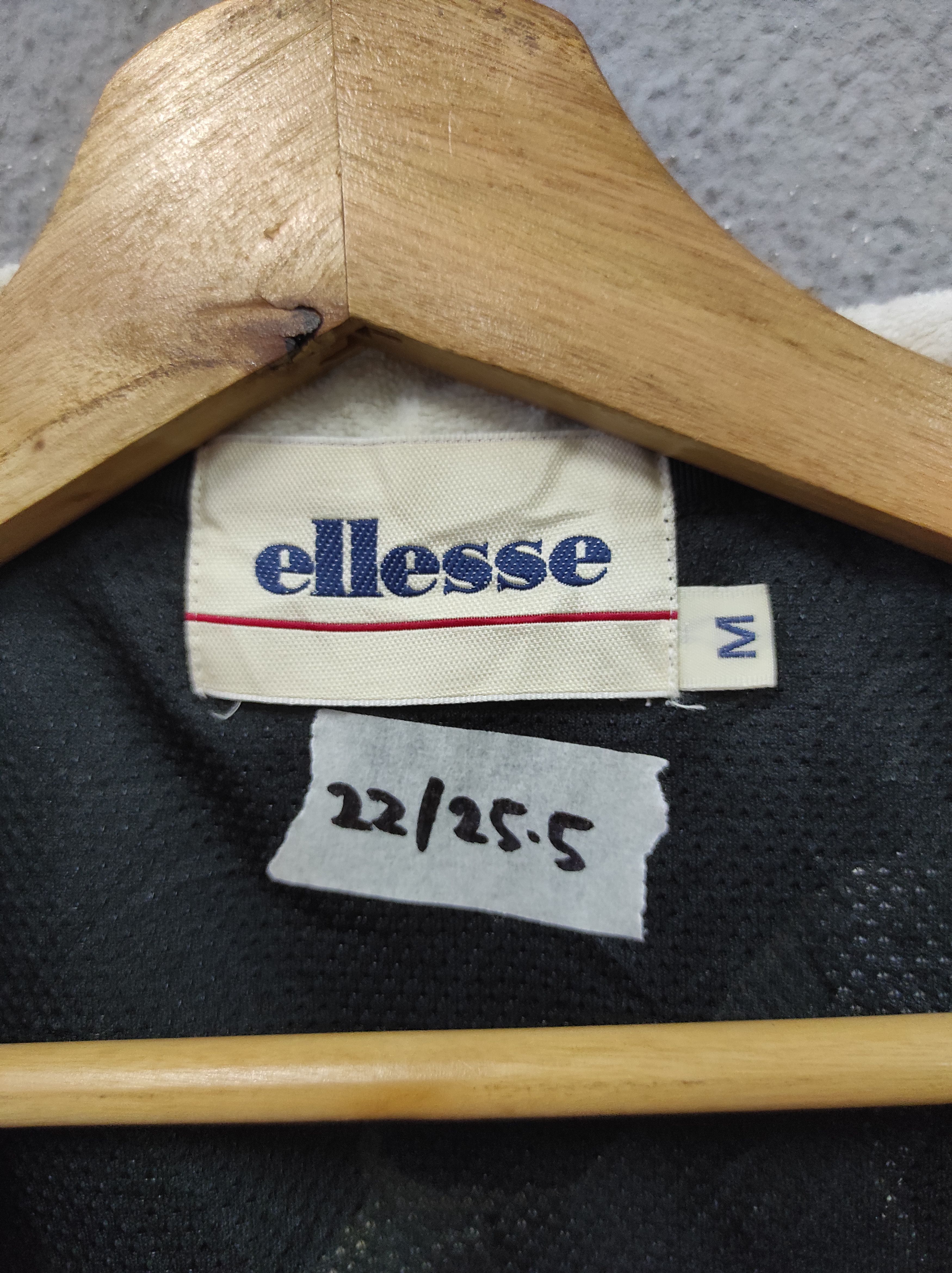 Ellesse × Japanese Brand ELLESSE SPORTS GORE WINDSTOPPER VEST JACKET SLEEVELESS Size US M / EU 48-50 / 2 - 8 Thumbnail