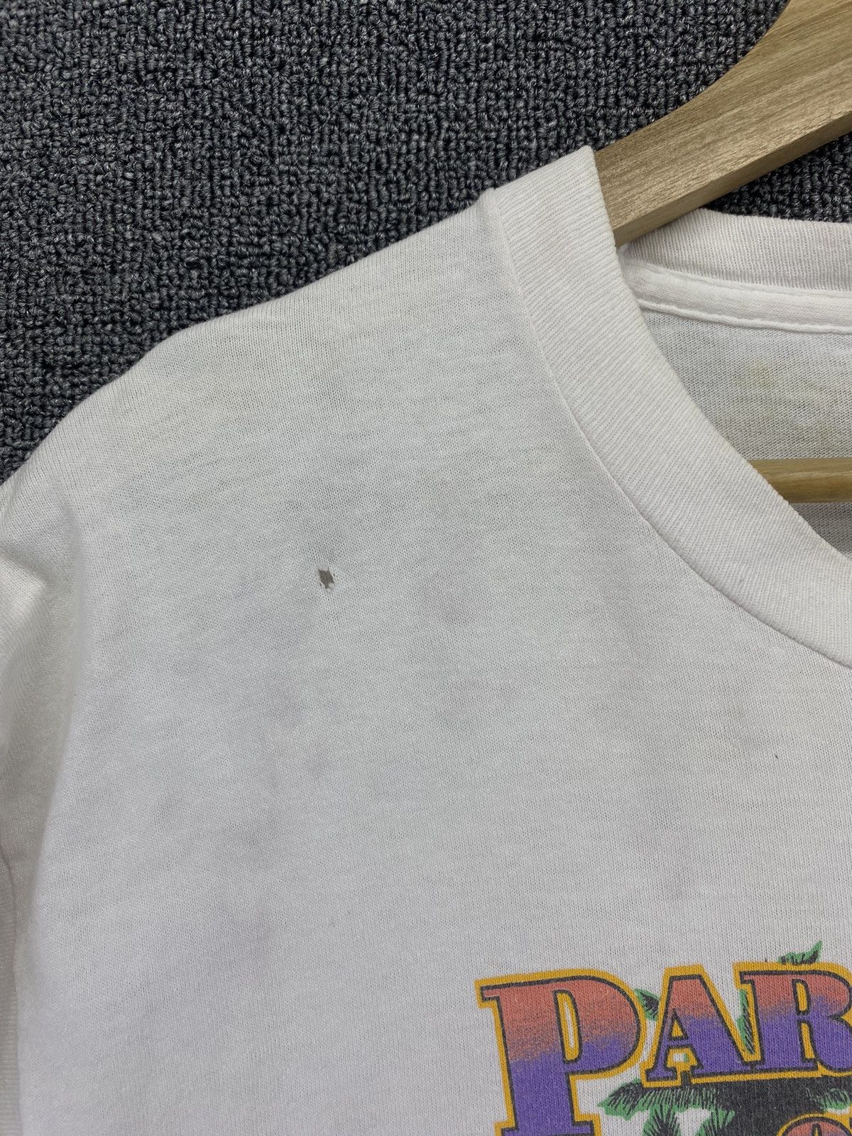 Vintage Vintage Hawaii Guam U.S.A Tee T Shirts Size US L / EU 52-54 / 3 - 13 Thumbnail